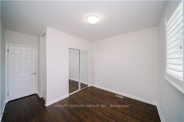 271 Mcconvey Drive Property Photo 9