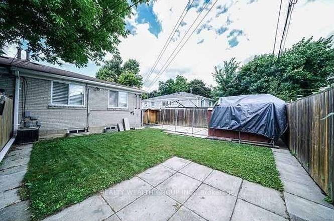 271 Mcconvey Drive Property Photo 14