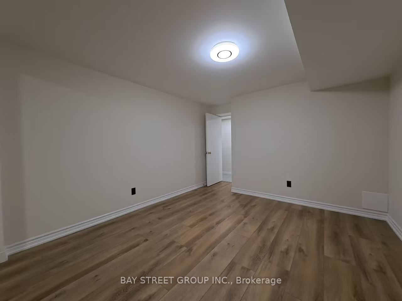 402 Osiris Drive Property Photo 29