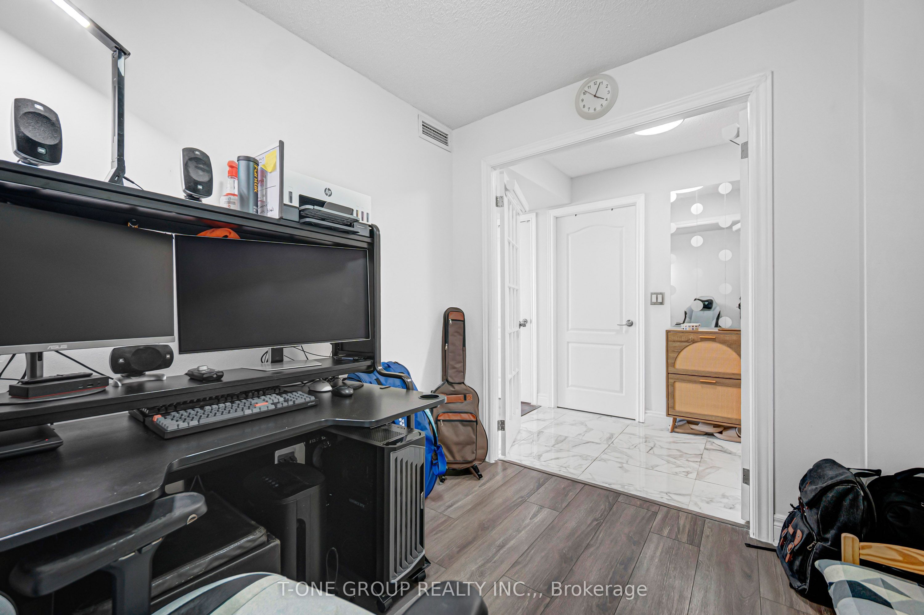 48 Suncrest Boulevard 720 Property Photo 17