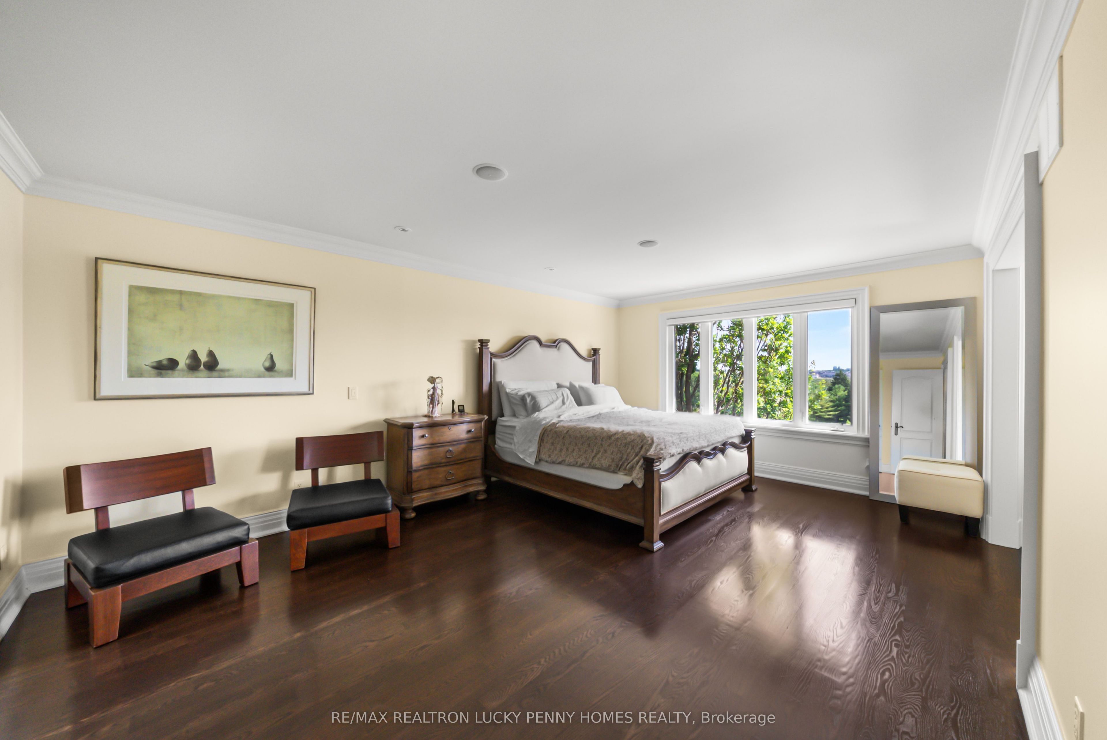 27 Glenridge Drive Property Photo 27