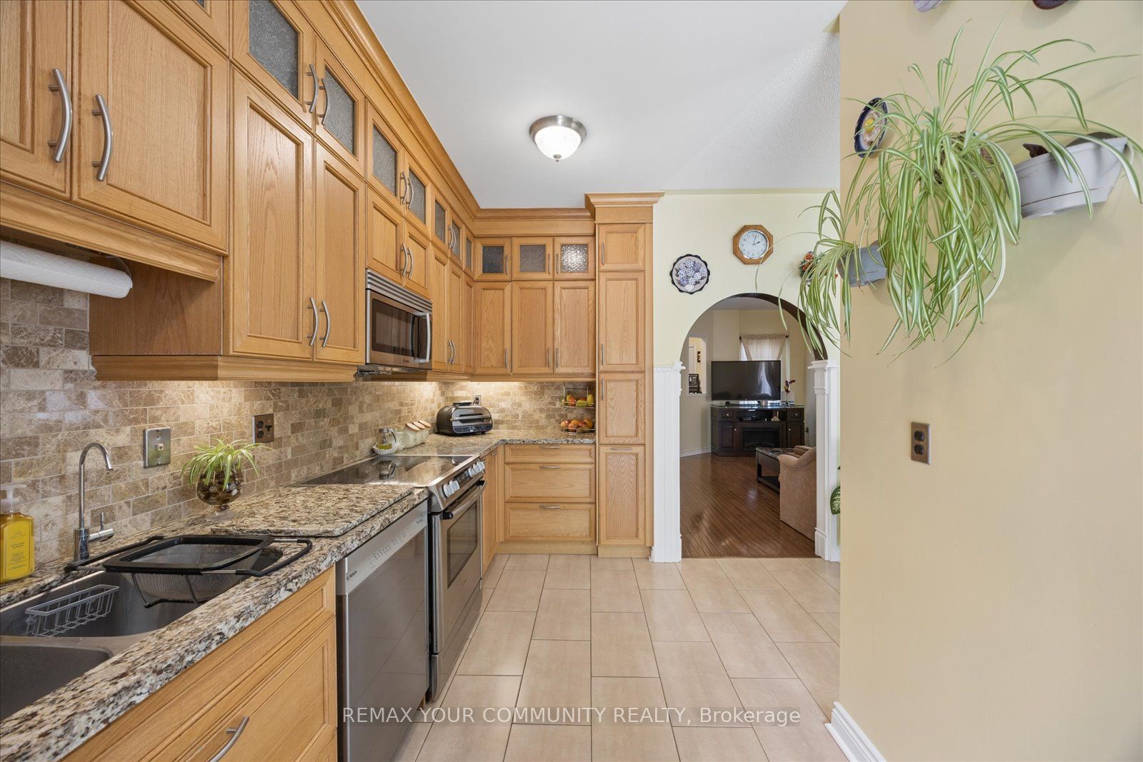 41 Old Colony Road Property Photo 14