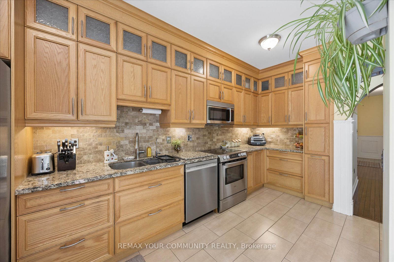 41 Old Colony Road Property Photo 15