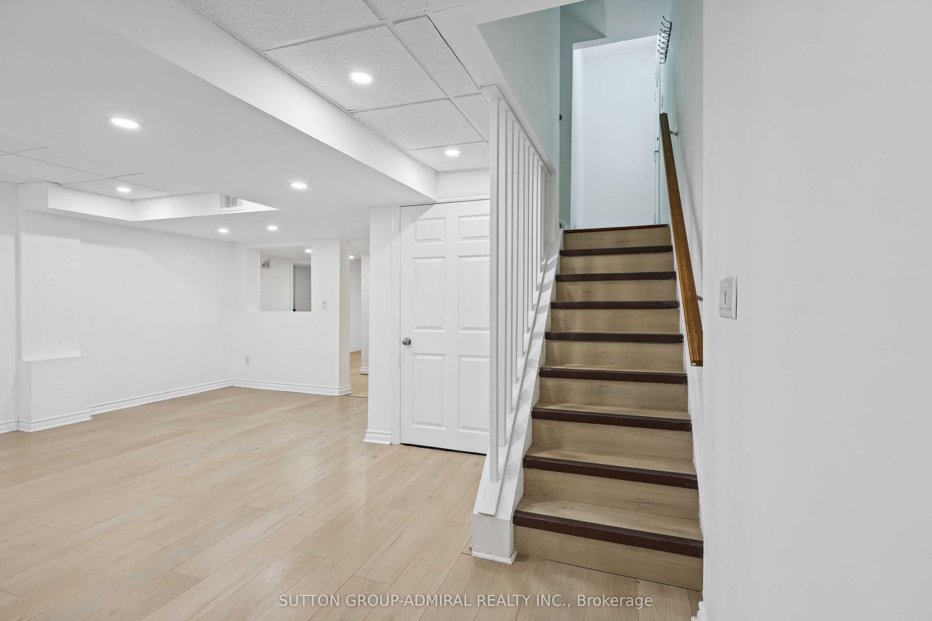 328 Woodspring Avenue Basement Property Photo 8