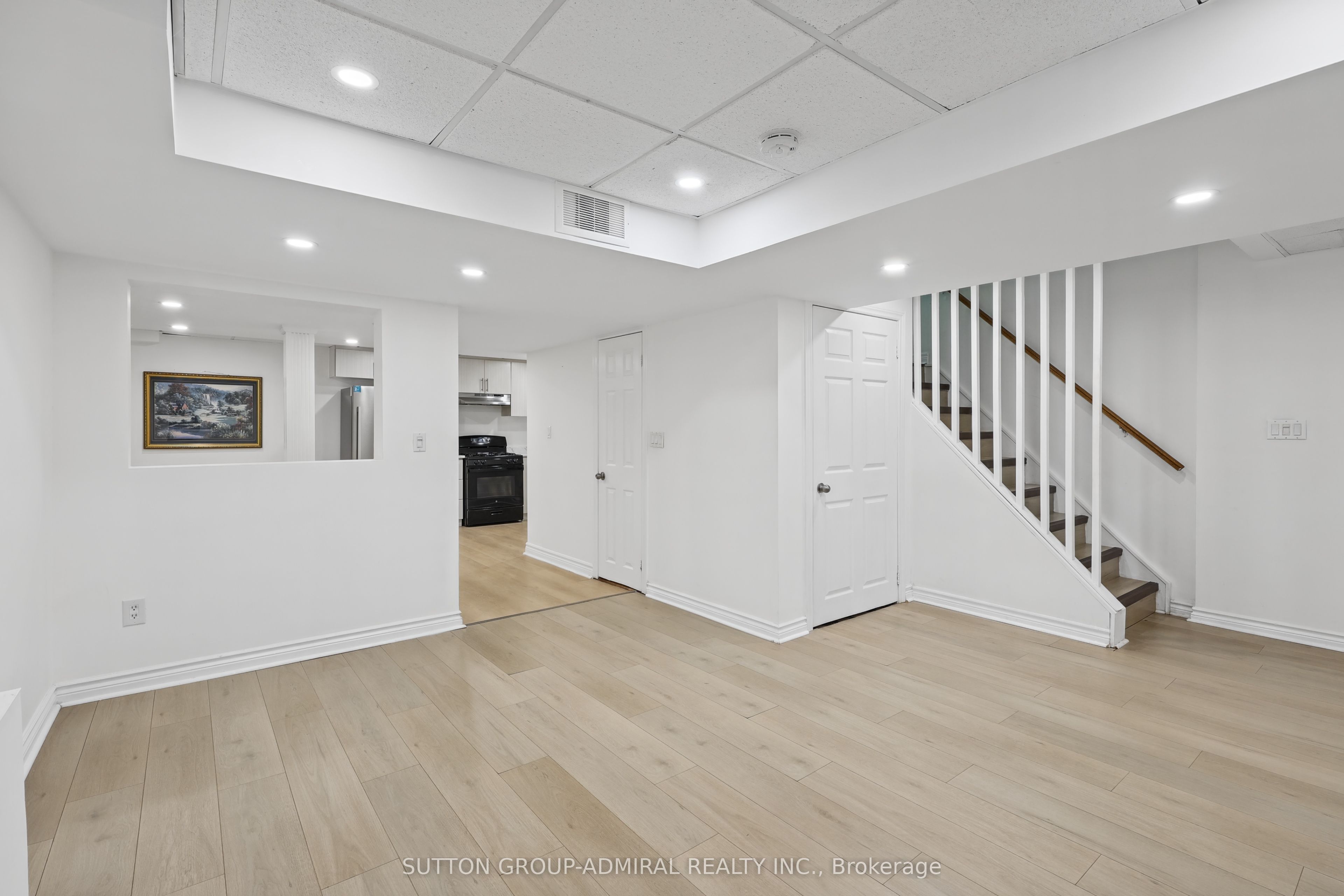 328 Woodspring Avenue Basement Property Photo 11