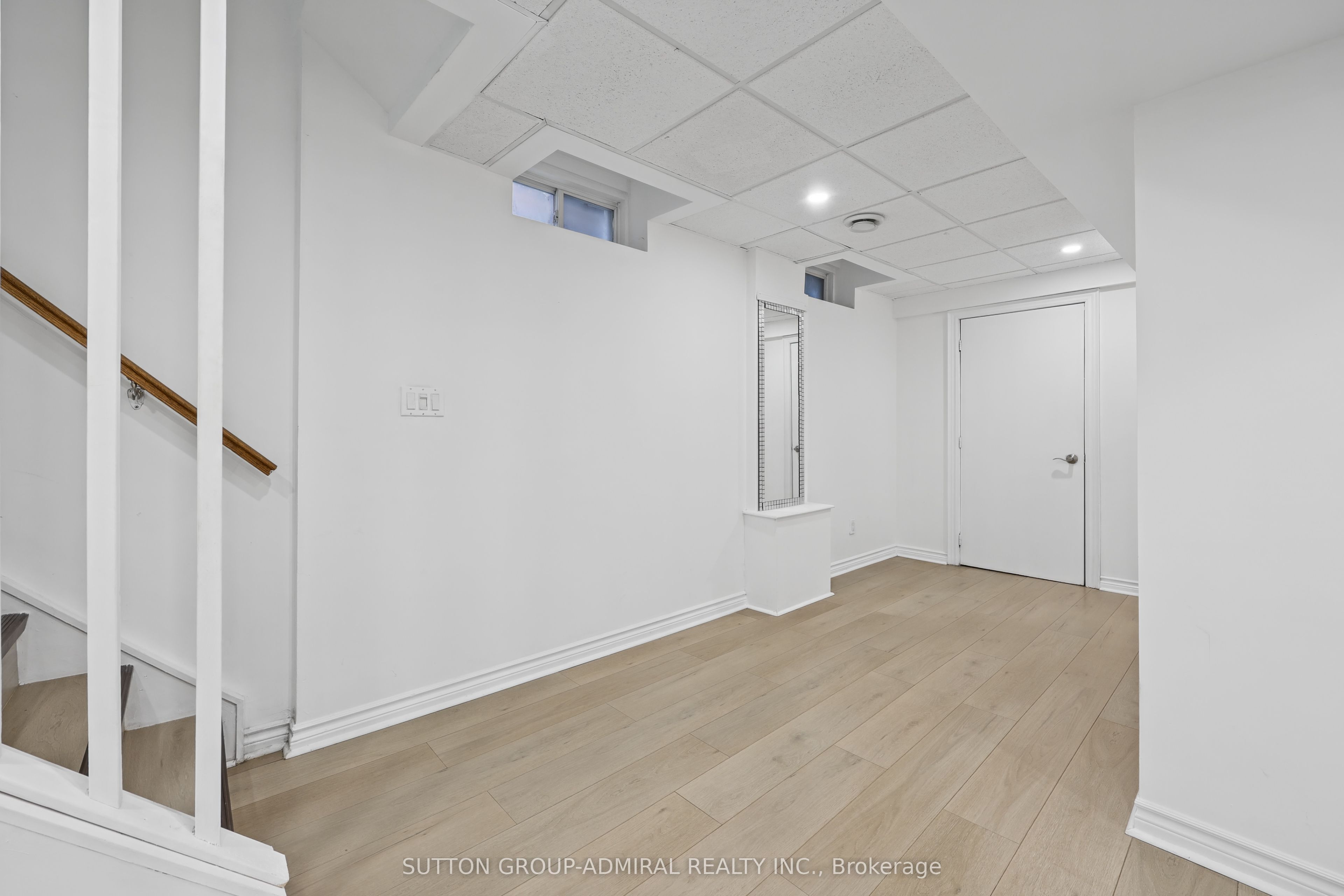 328 Woodspring Avenue Basement Property Photo 29