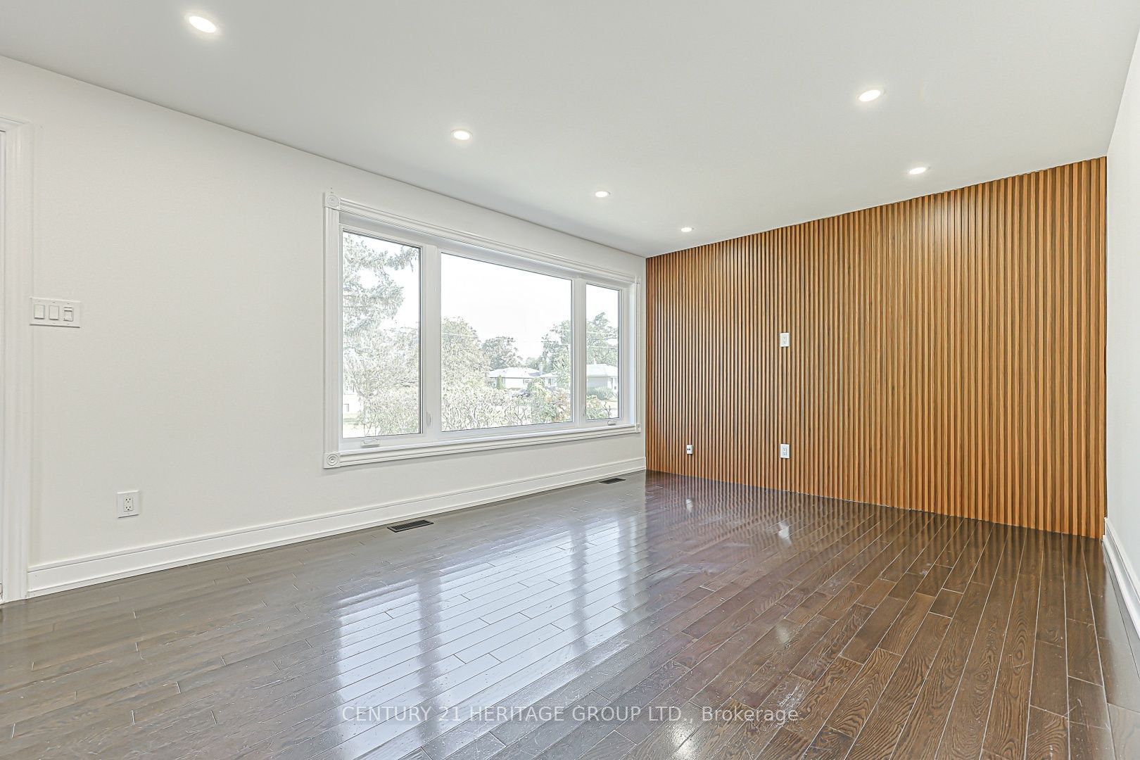 314 Wenlock Avenue Property Photo 4