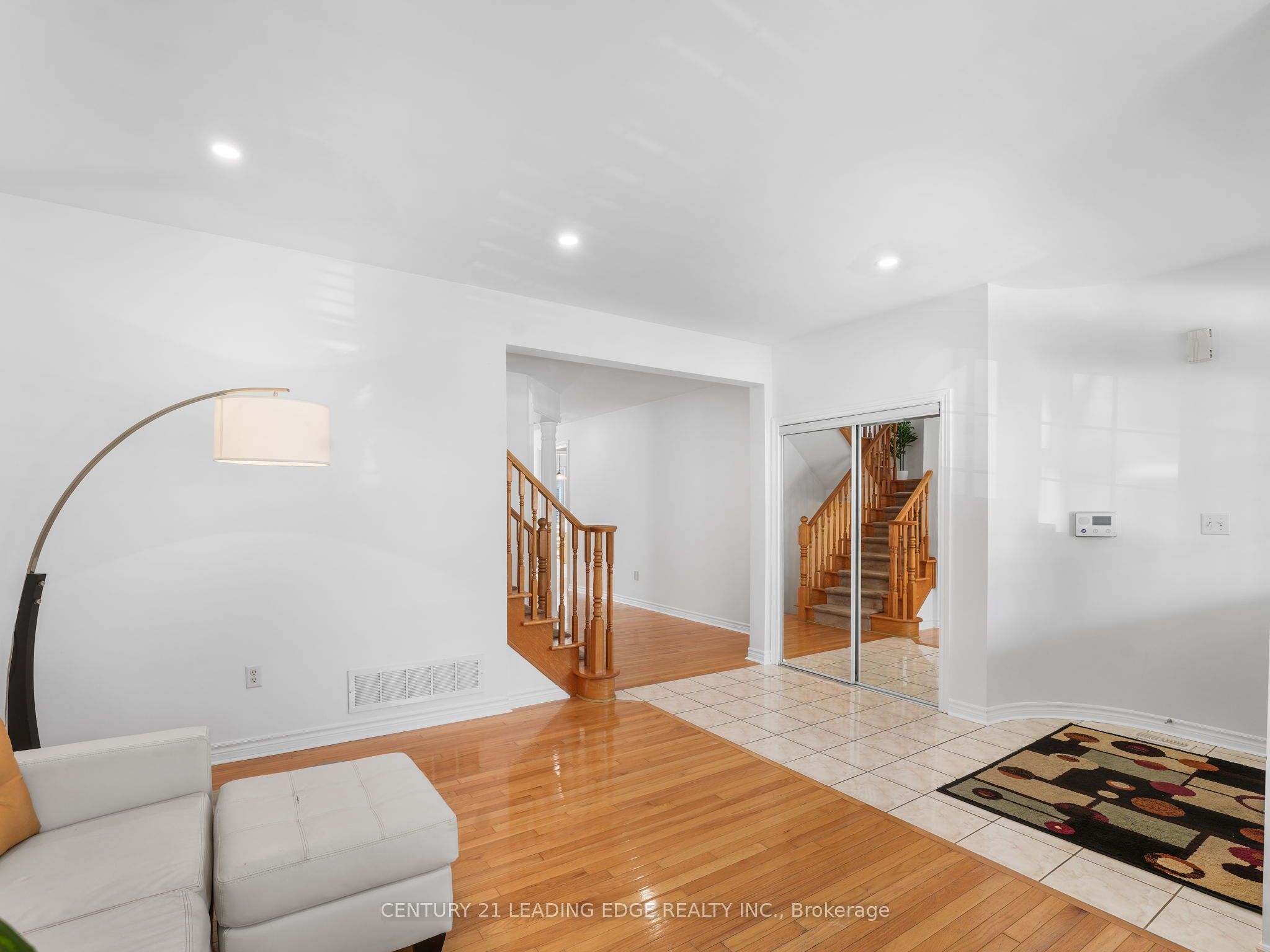 50 Storybook Crescent Property Photo 6