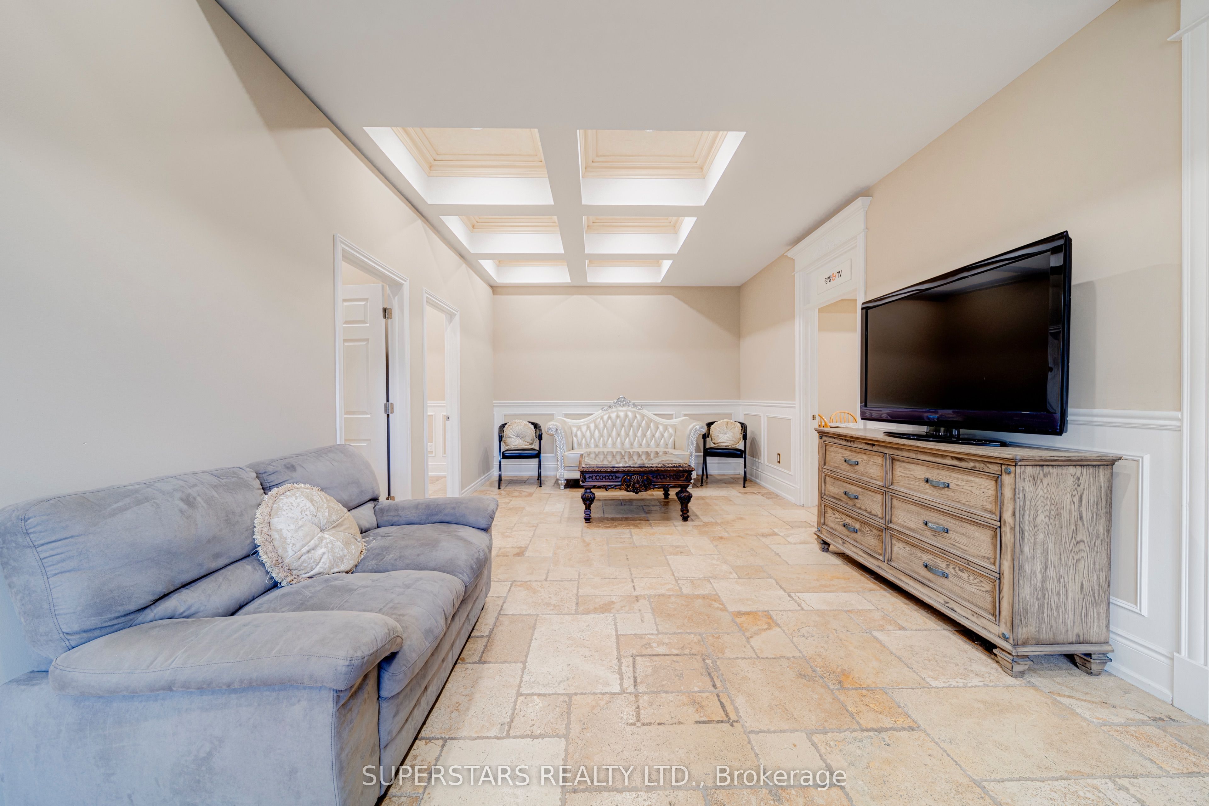 83 Elm Avenue Property Photo 26
