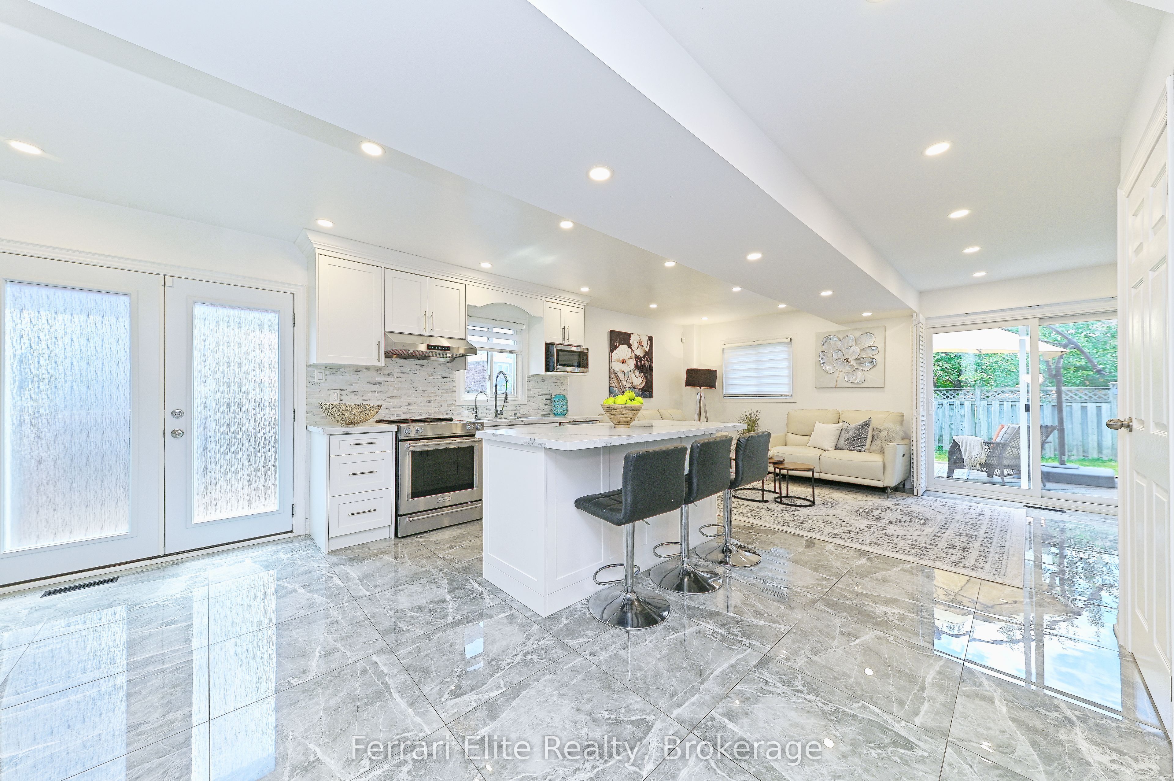53 Belvedere Crescent