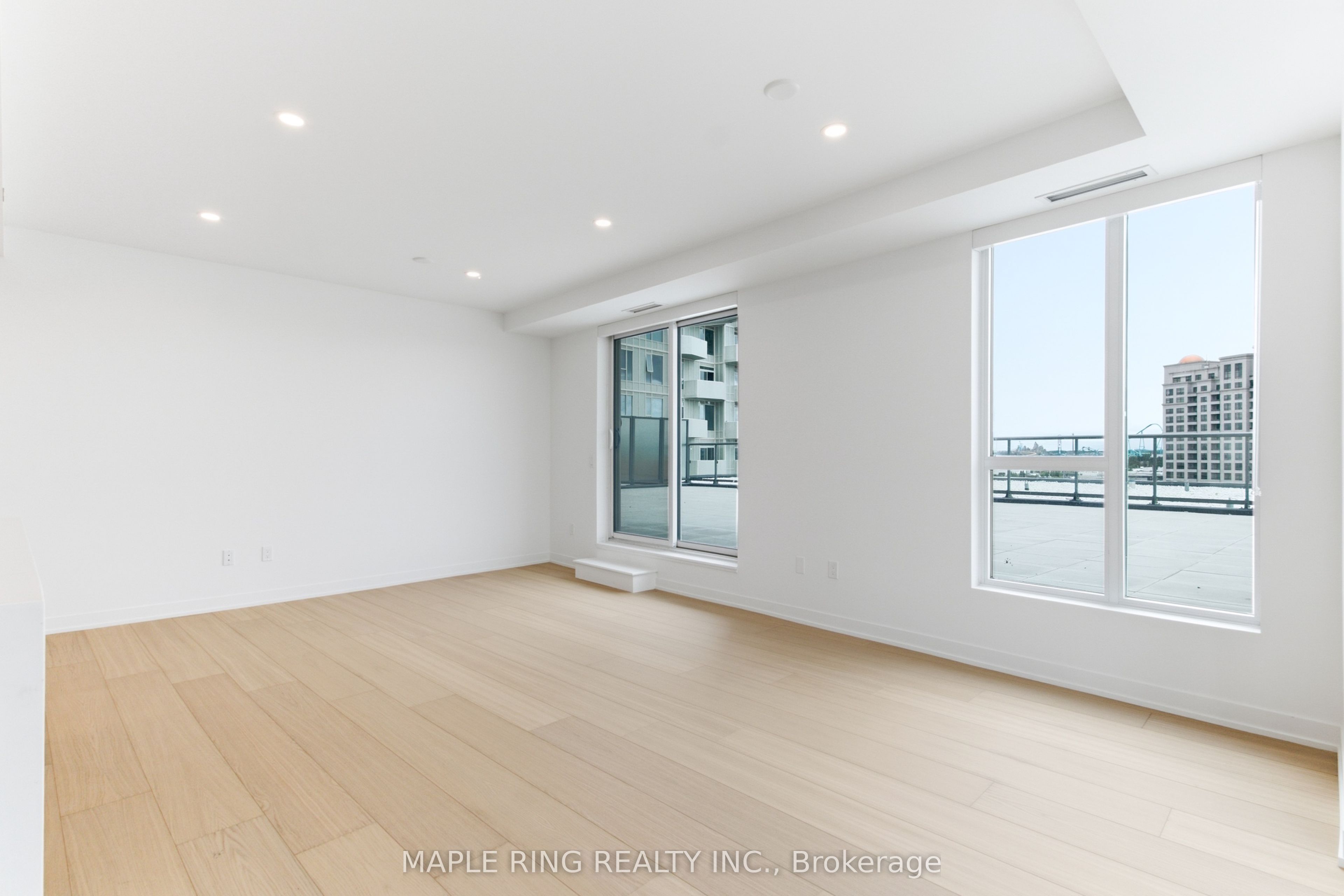 474 Caldari Road 704 Property Photo 28