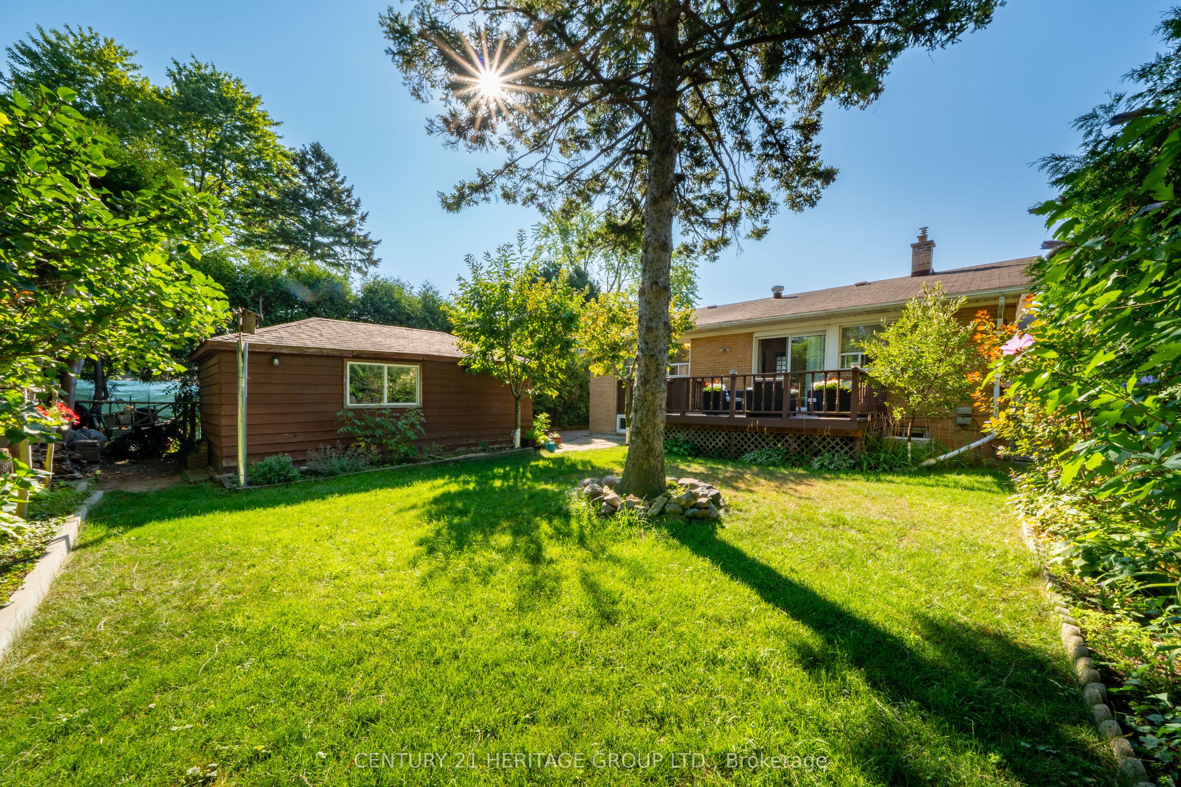 417 Paliser Crescent S Property Photo 42