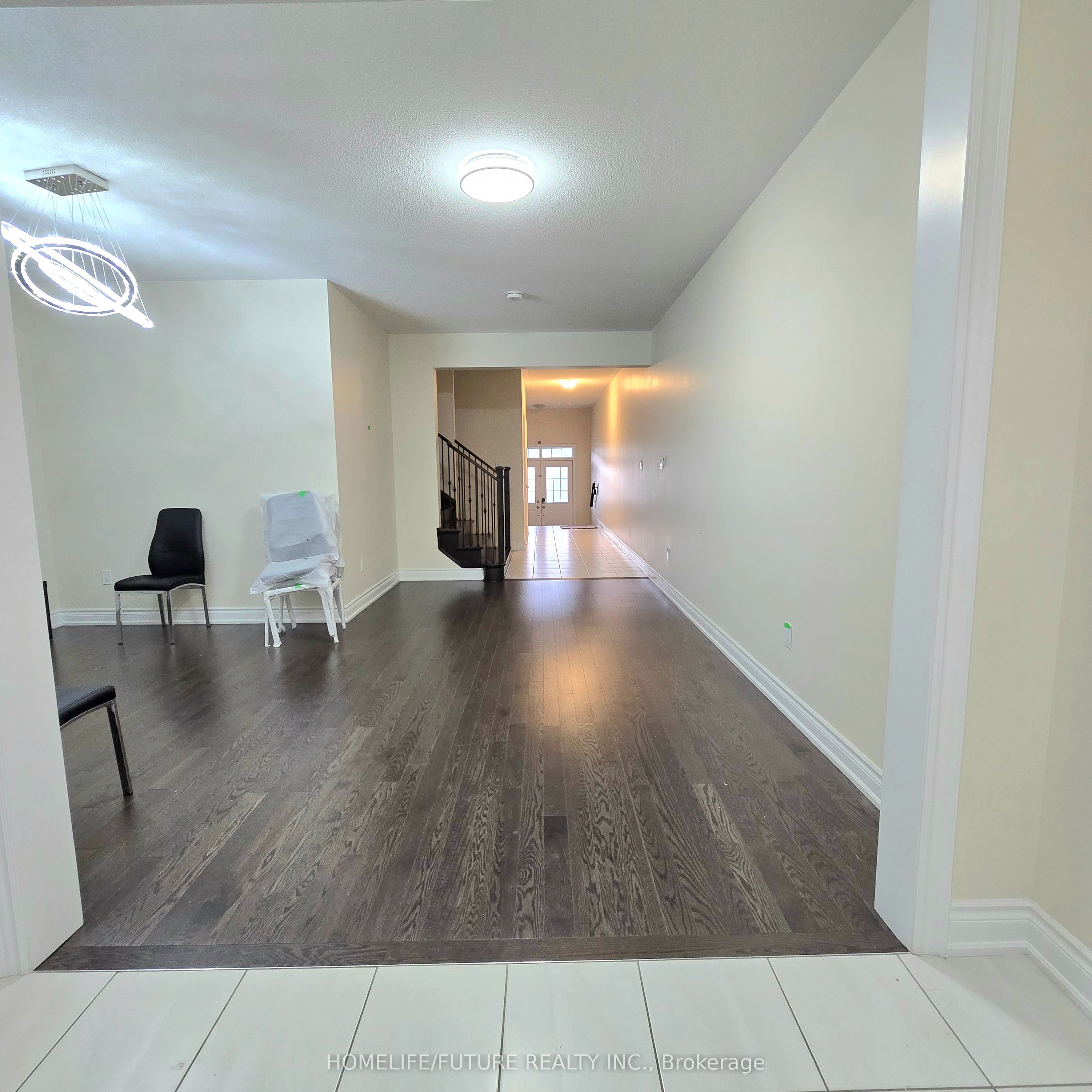 396 Kirkham Drive Main Property Photo 3