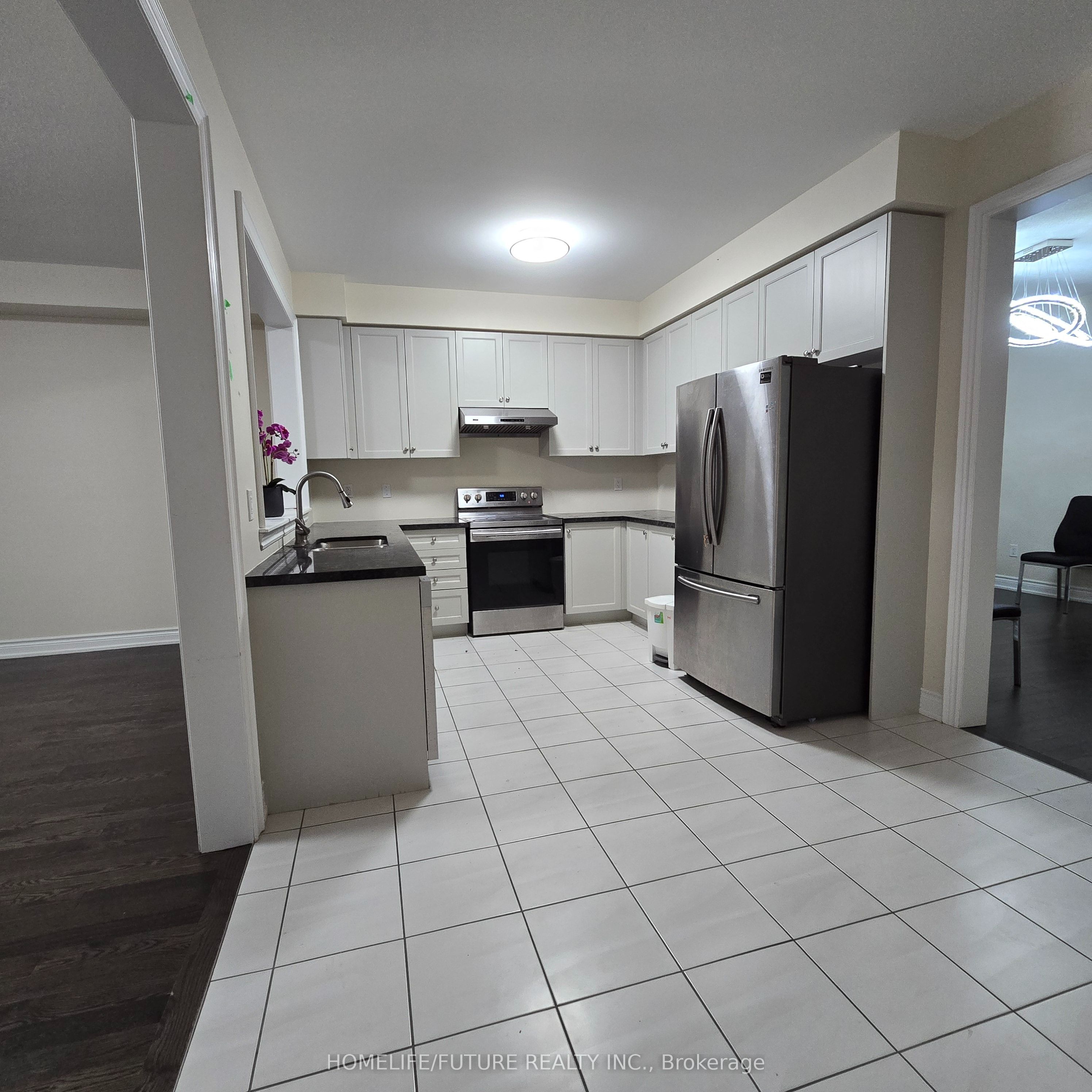 396 Kirkham Drive Main Property Photo 11