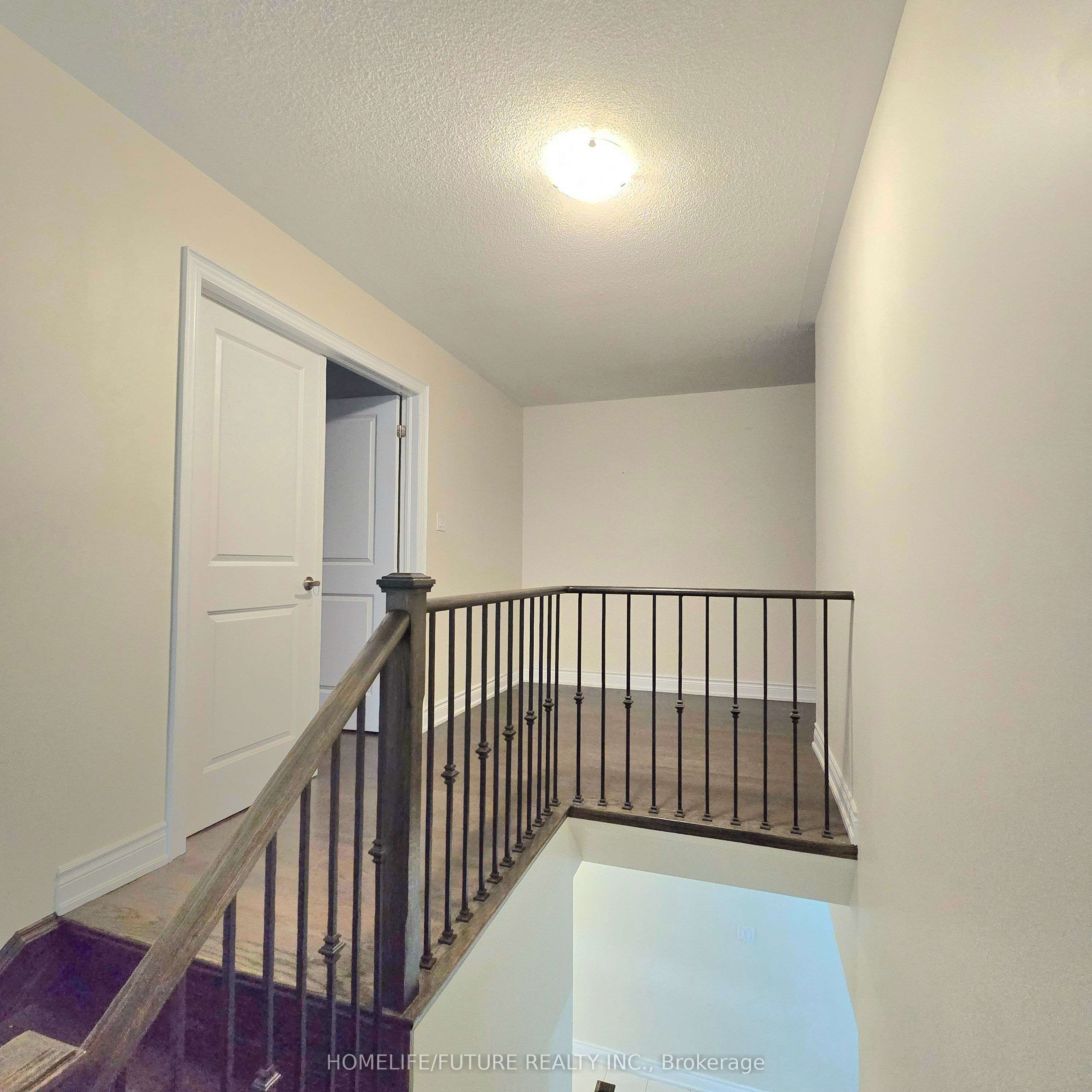 396 Kirkham Drive Main Property Photo 16