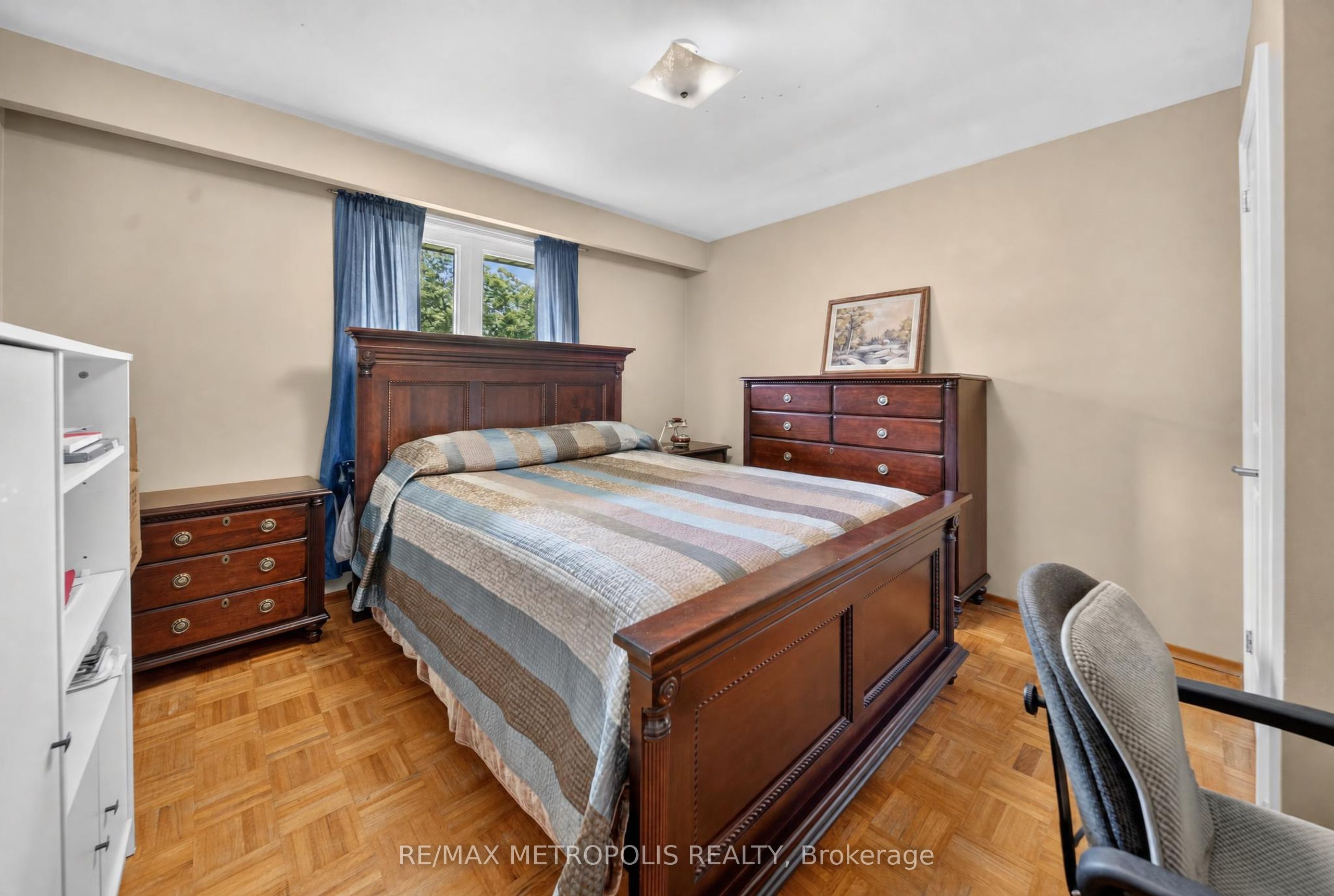 6370 Hillsdale Drive Property Photo 16