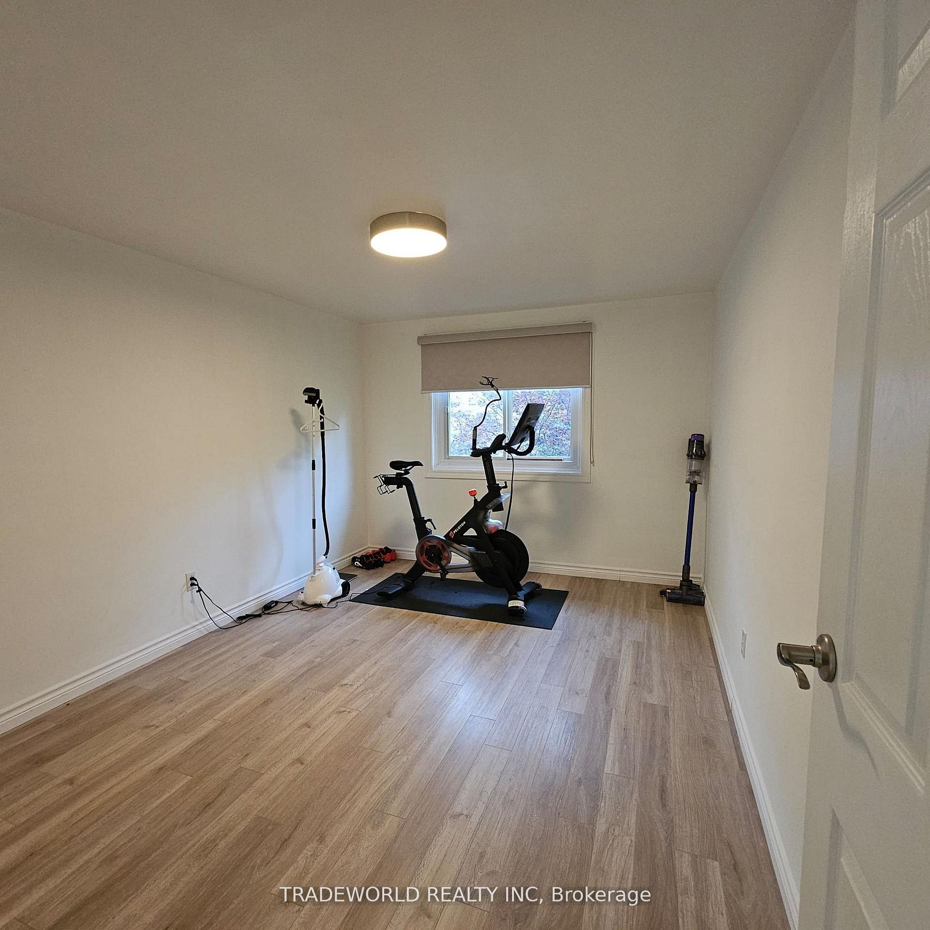 60 Camelot Way Property Photo 13