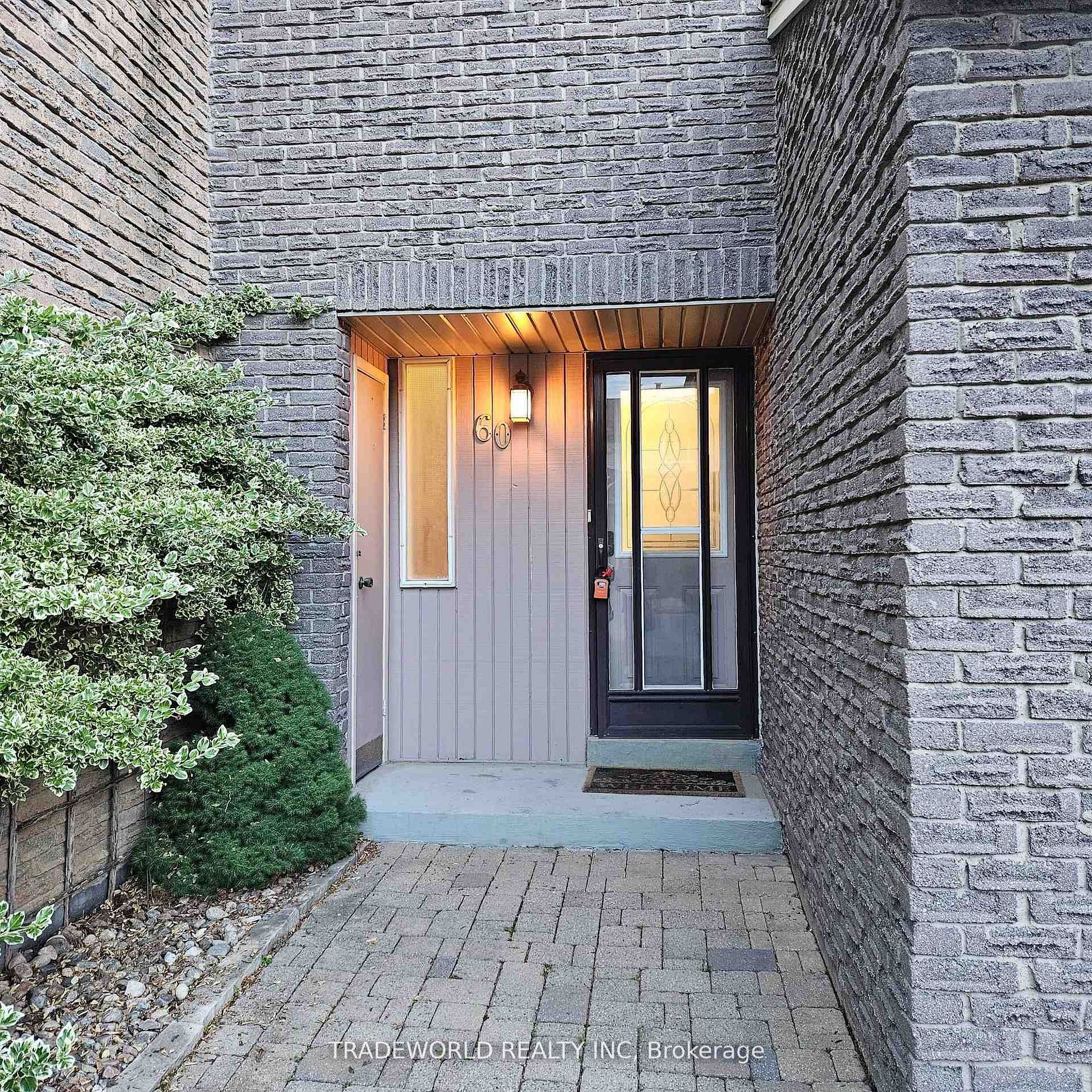 60 Camelot Way Property Photo 24