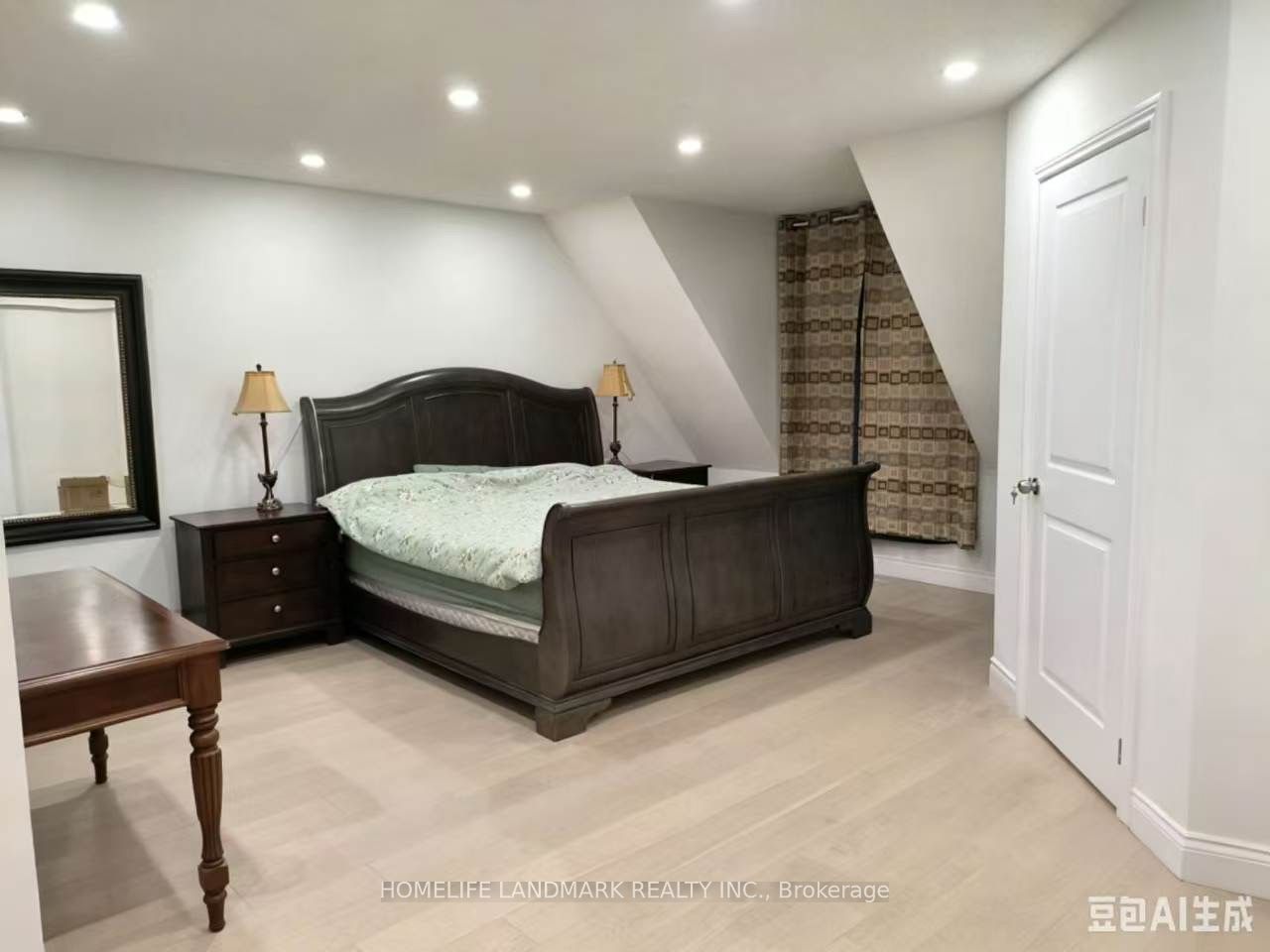 75 Weldrick Road E 818 Property Photo 5