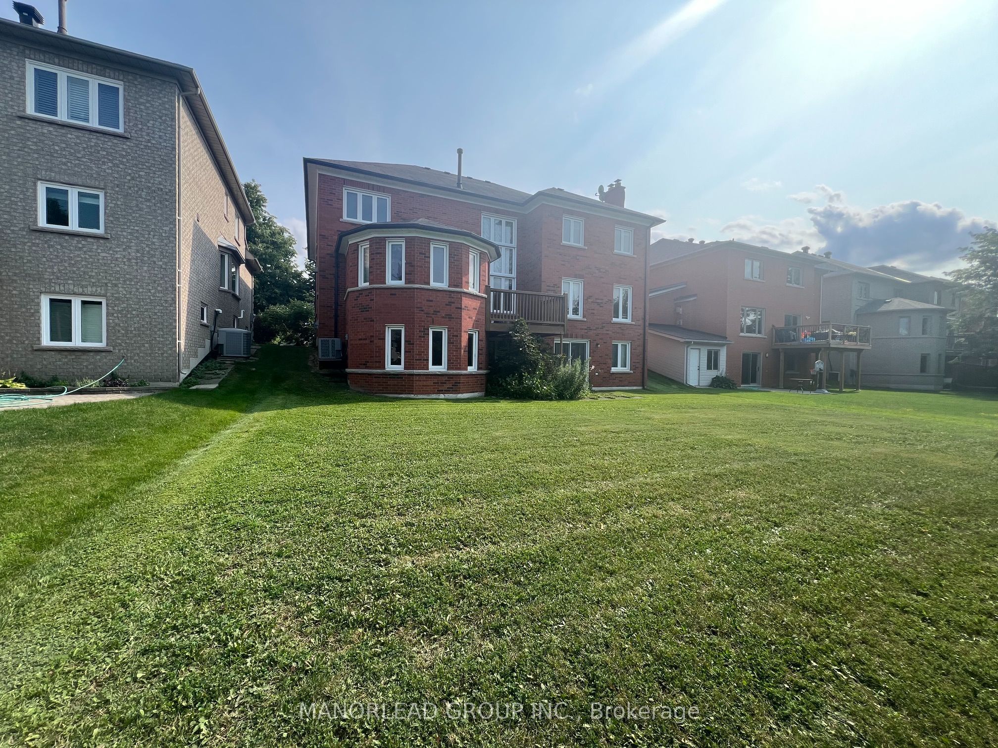 16 Headford Avenue Property Photo 10
