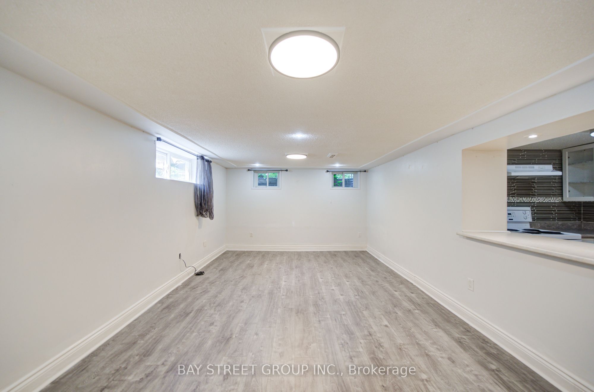1421 Old Green Lane E Property Photo 42