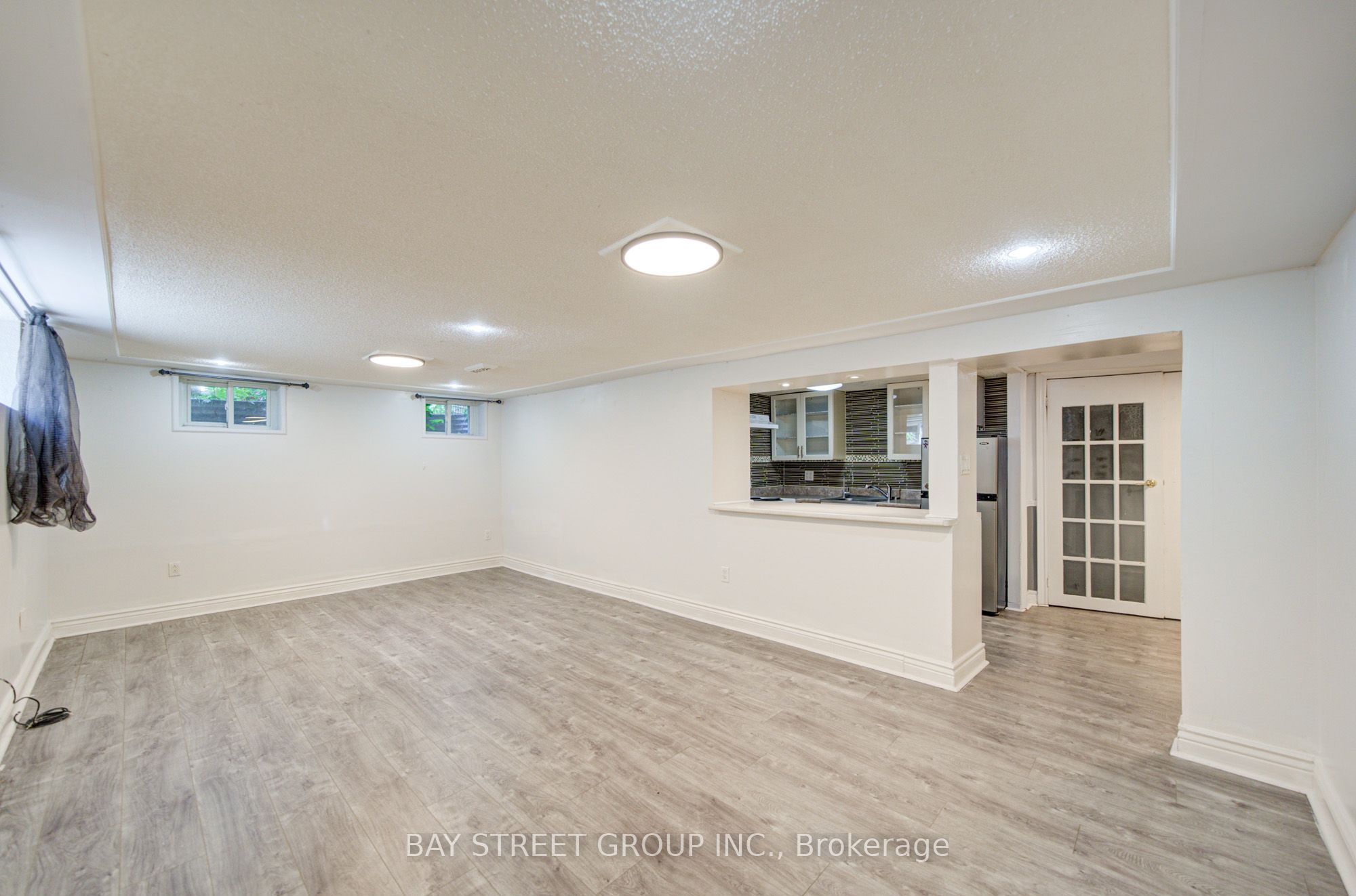 1421 Old Green Lane E Property Photo 43