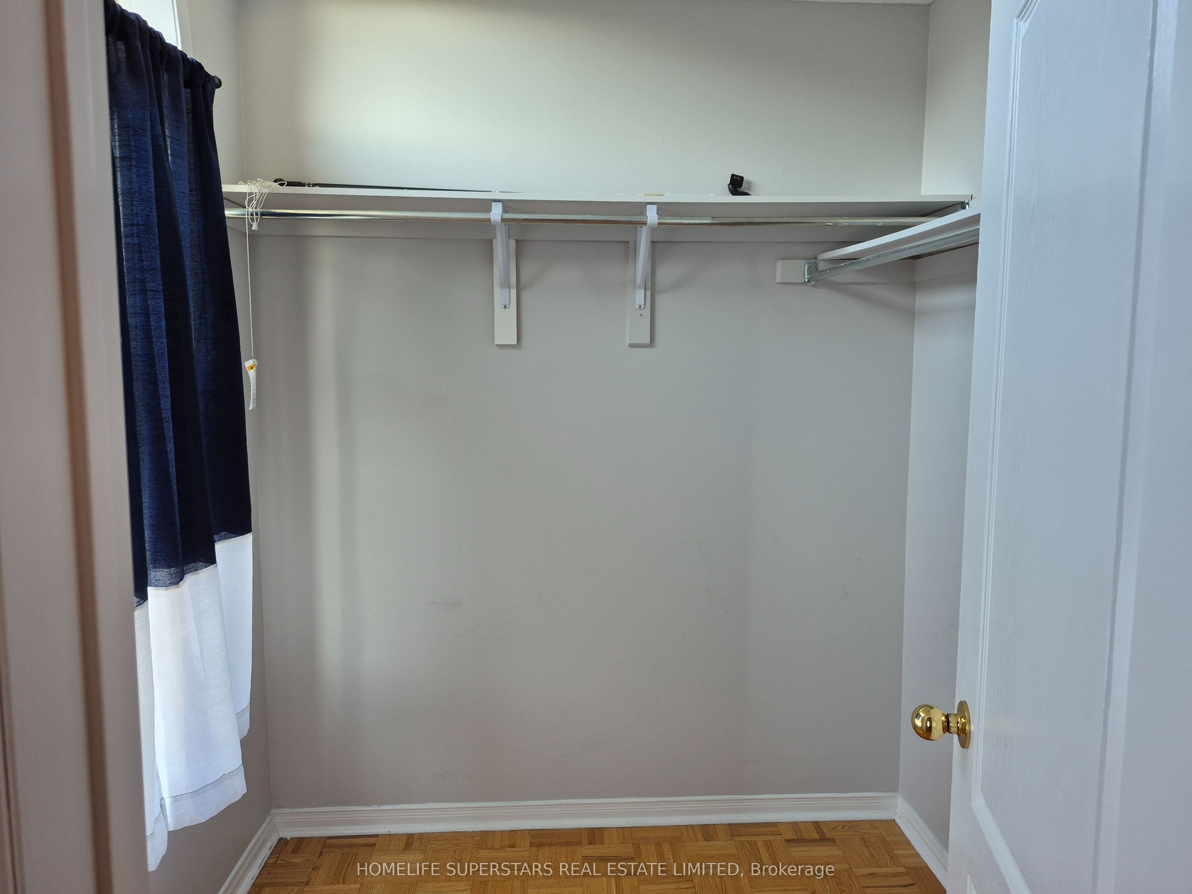 19 Foxchase Avenue 46 Property Photo 11