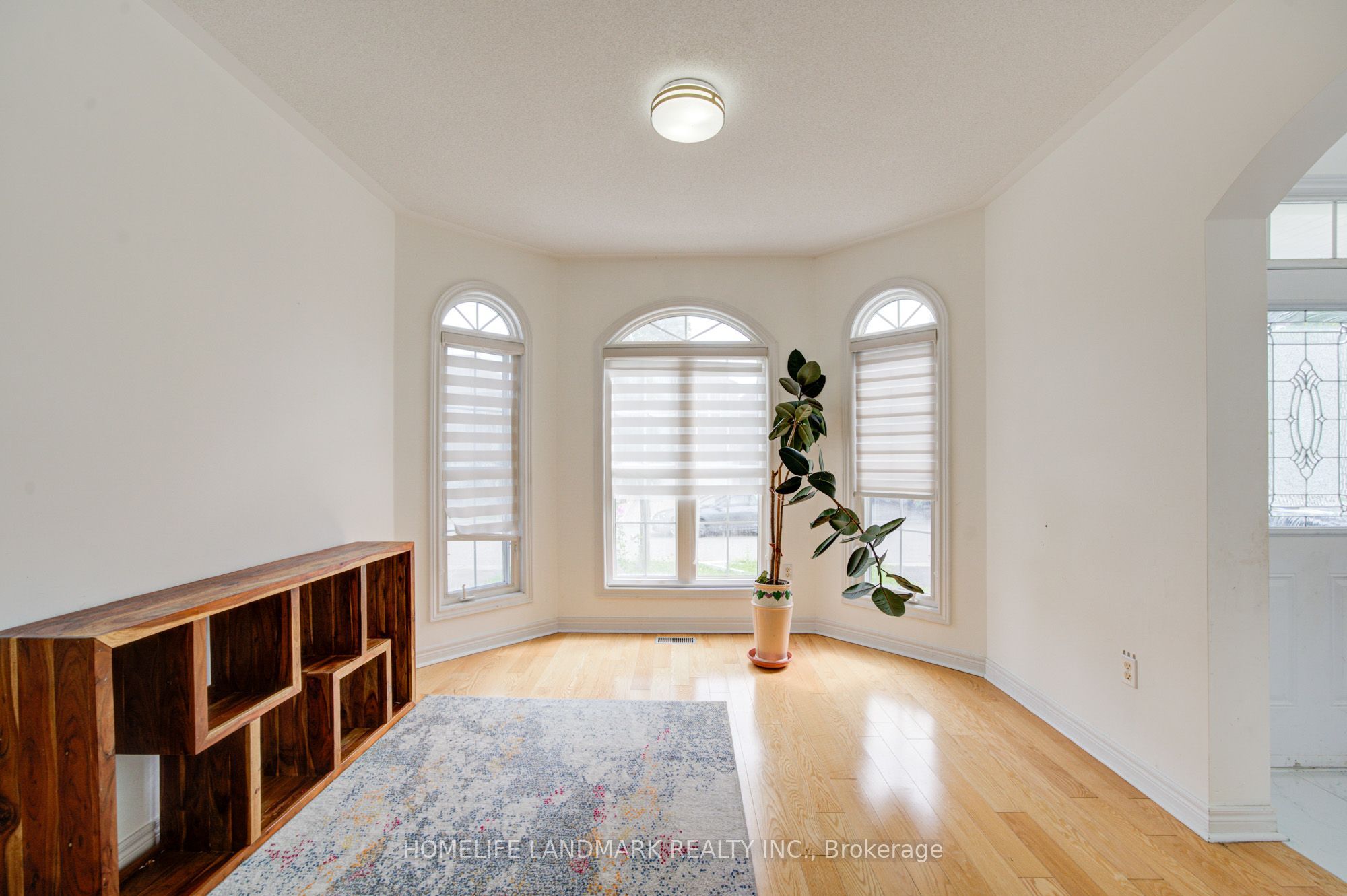 16 Barnstone Drive Property Photo 3