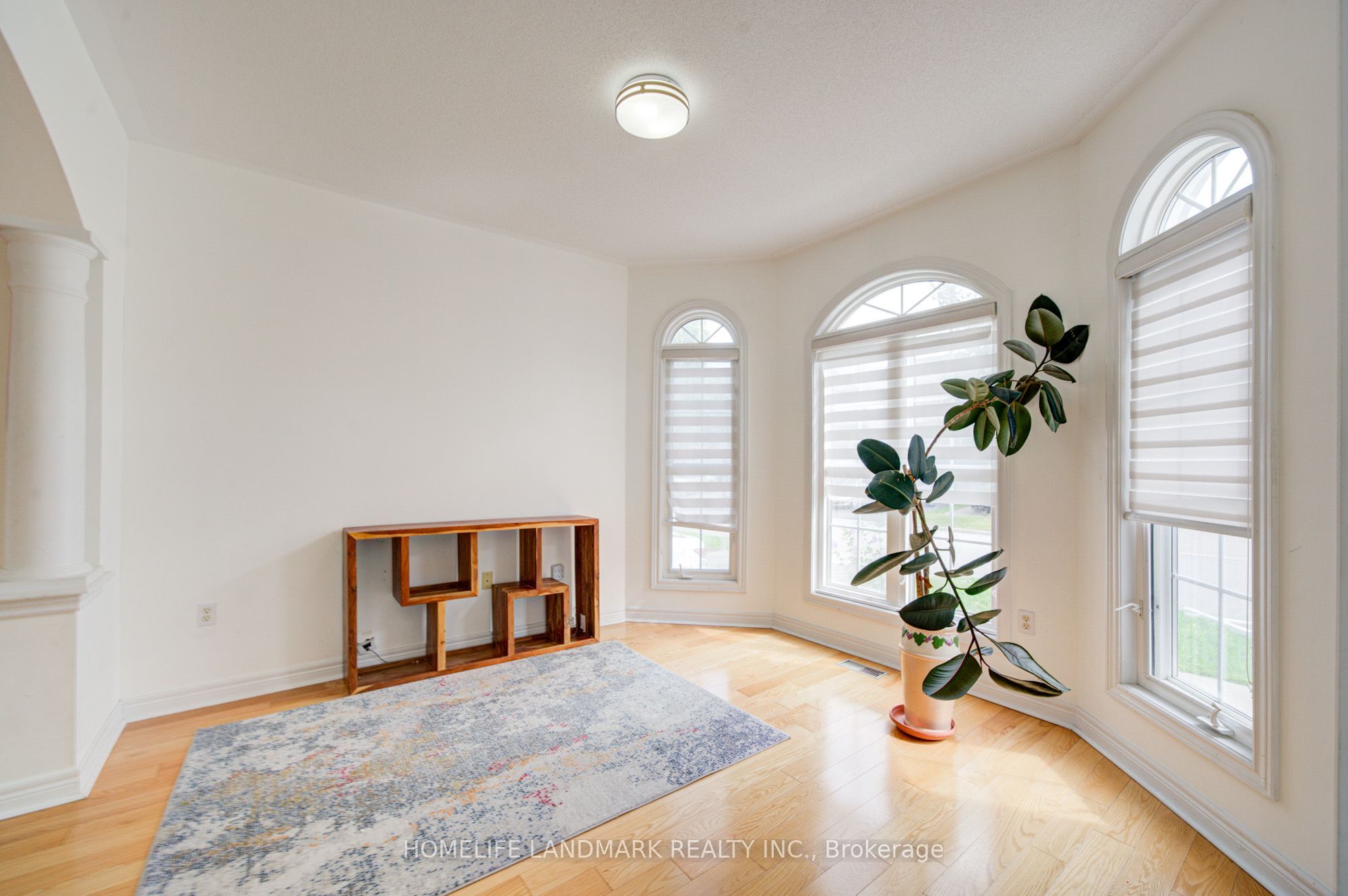 16 Barnstone Drive Property Photo 4