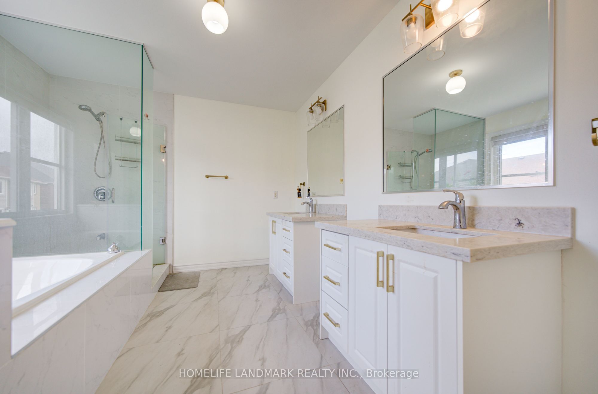16 Barnstone Drive Property Photo 29