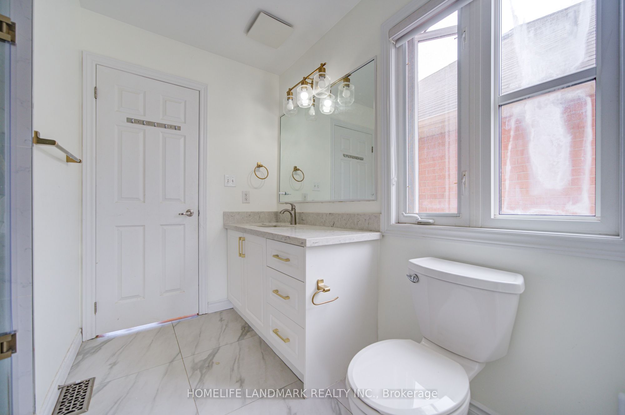 16 Barnstone Drive Property Photo 32