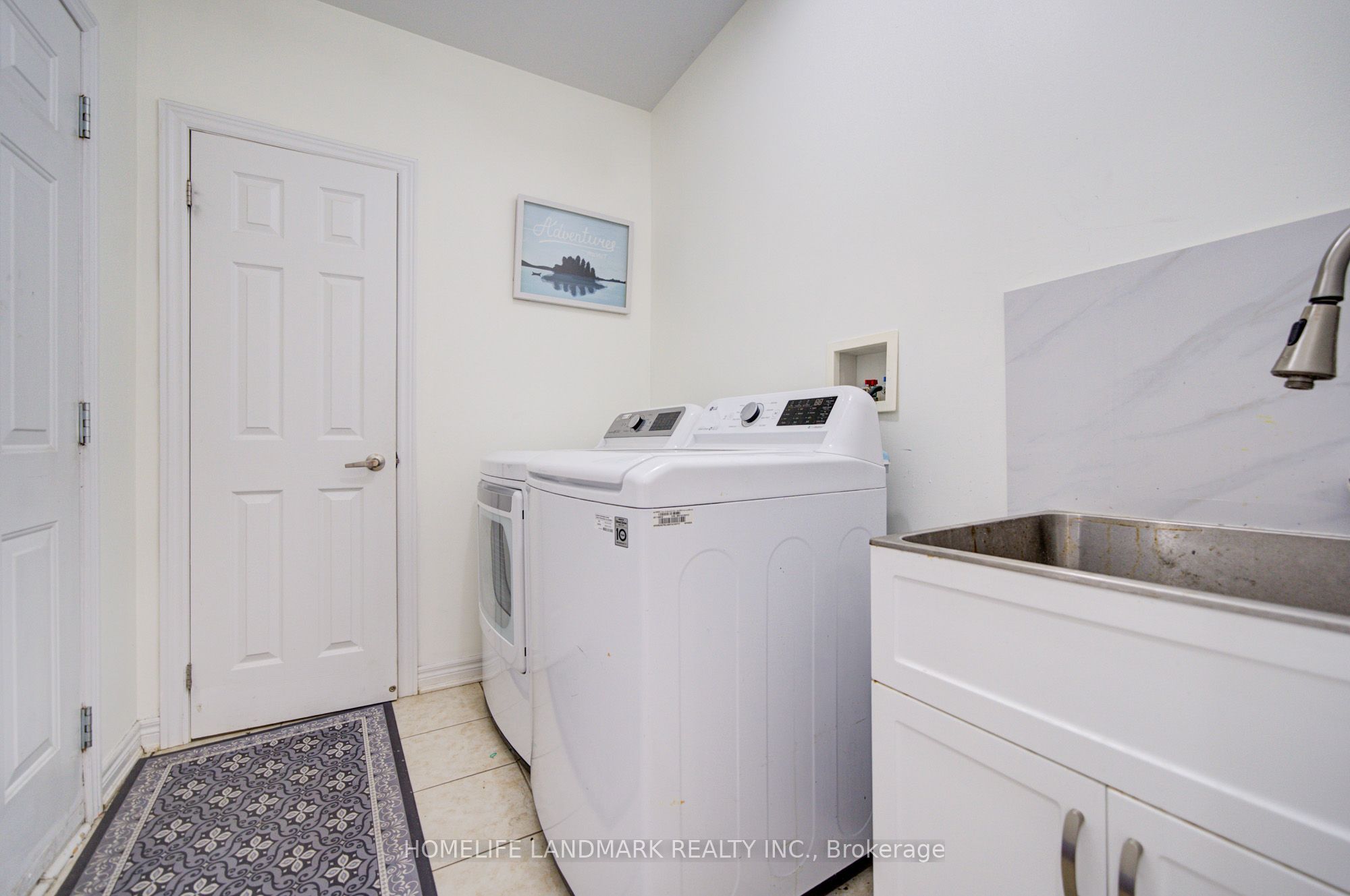 16 Barnstone Drive Property Photo 37