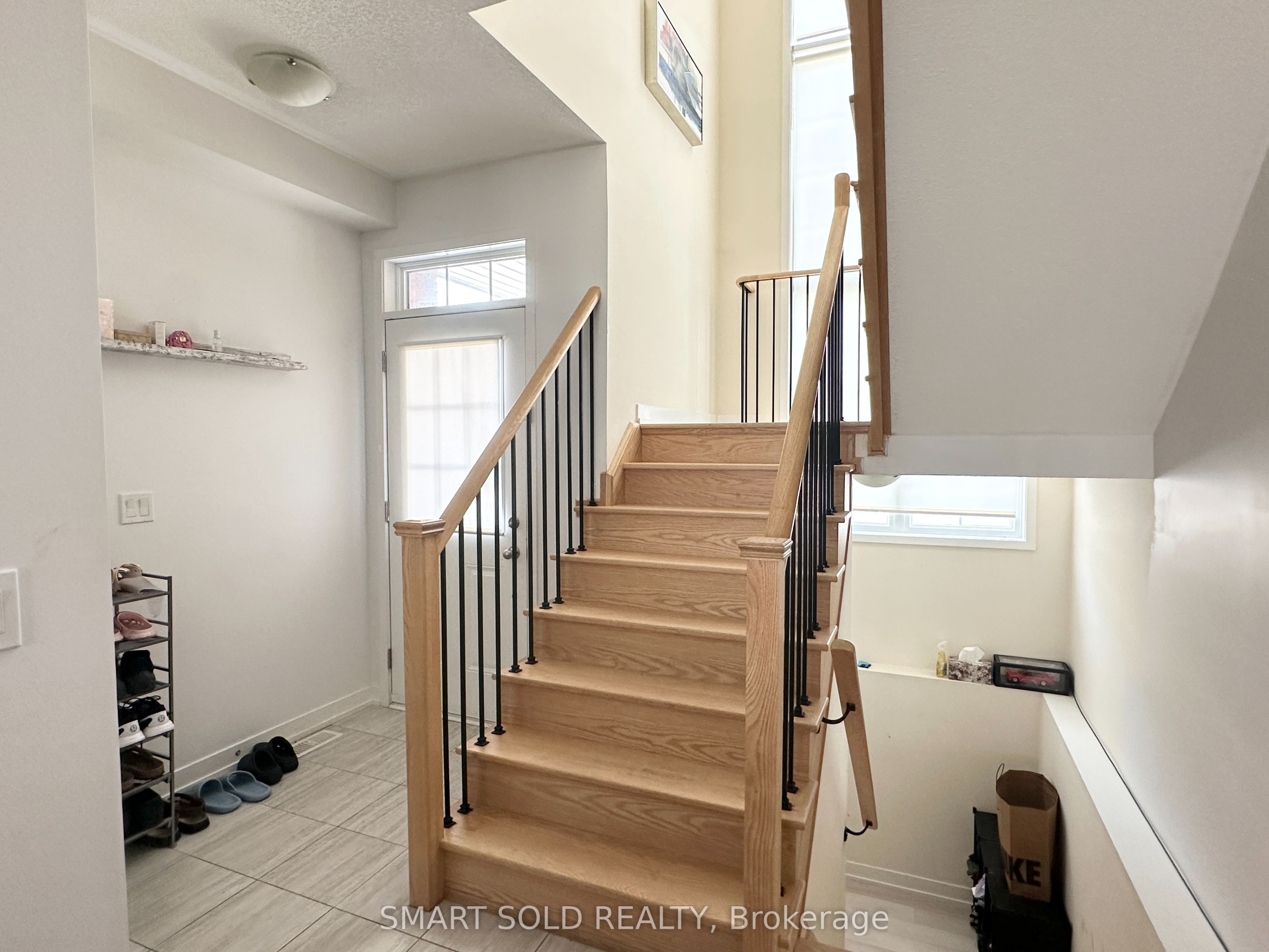 25 Avonmore Trail Property Photo 10