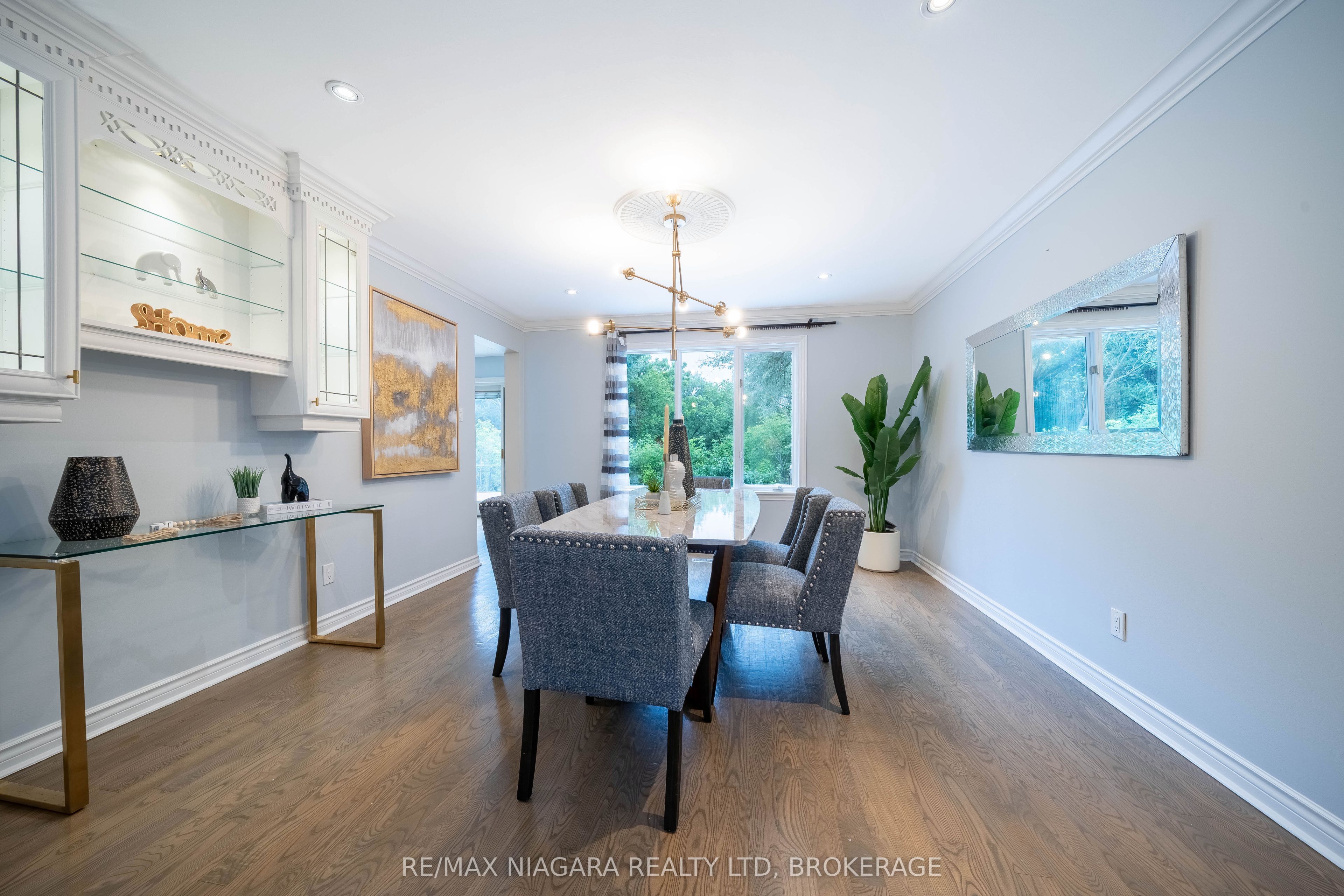 2 Aitken Circle Property Photo 12