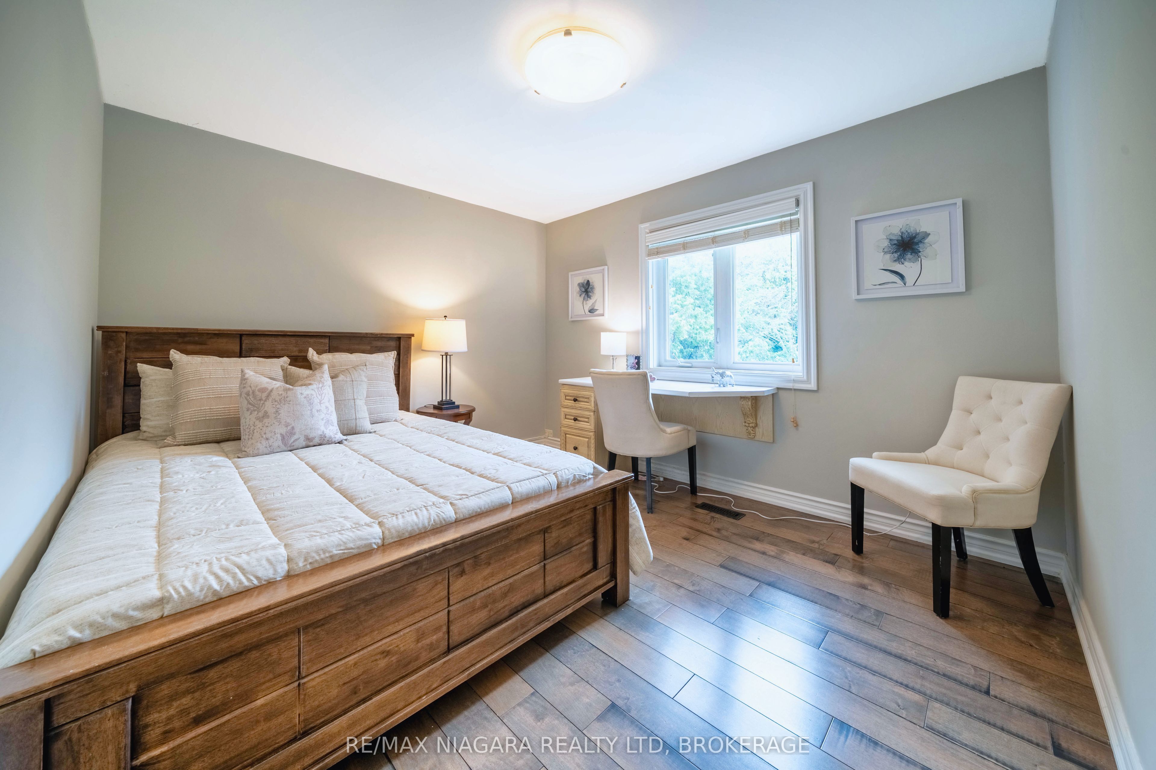 2 Aitken Circle Property Photo 26