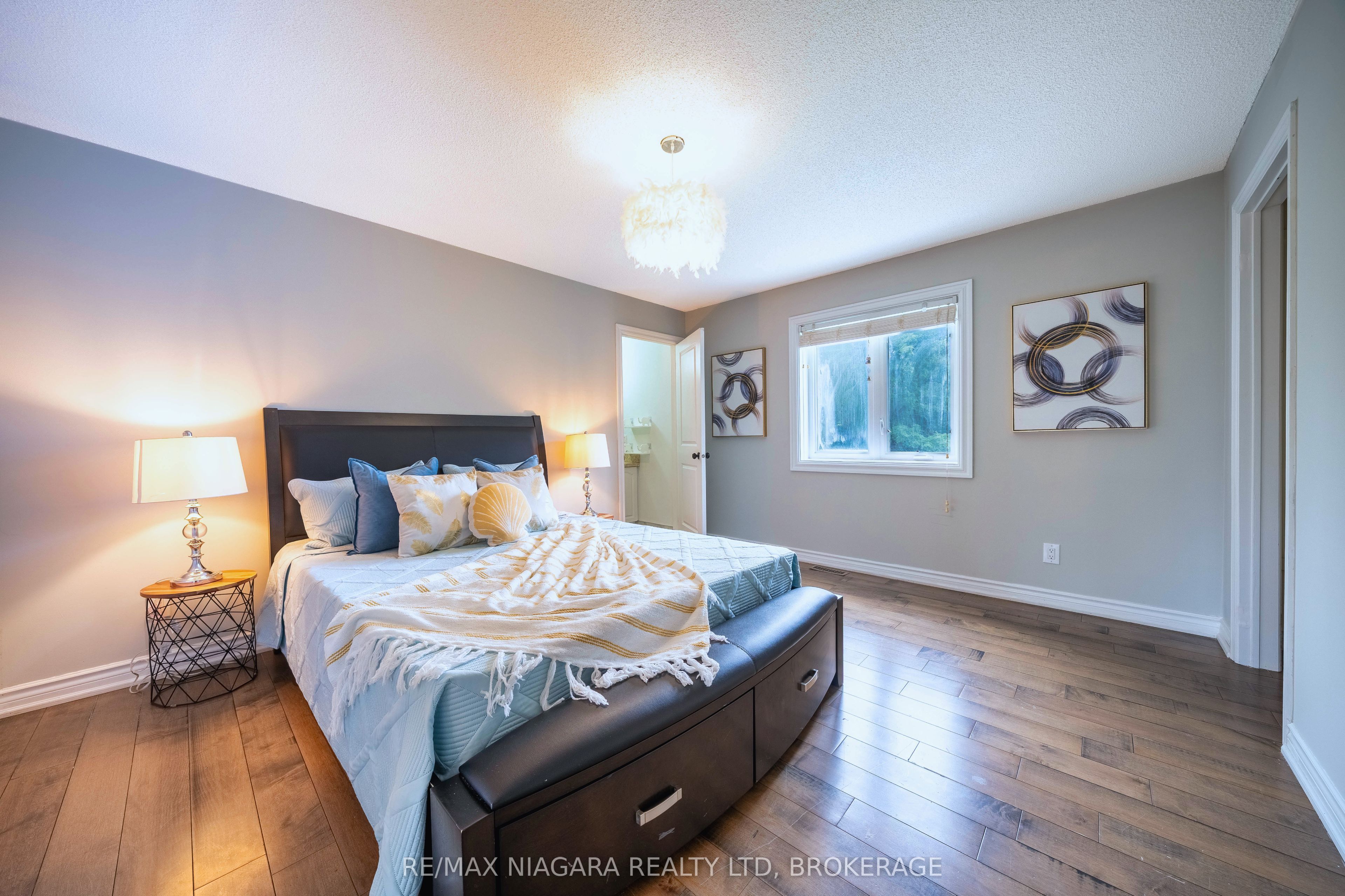 2 Aitken Circle Property Photo 27