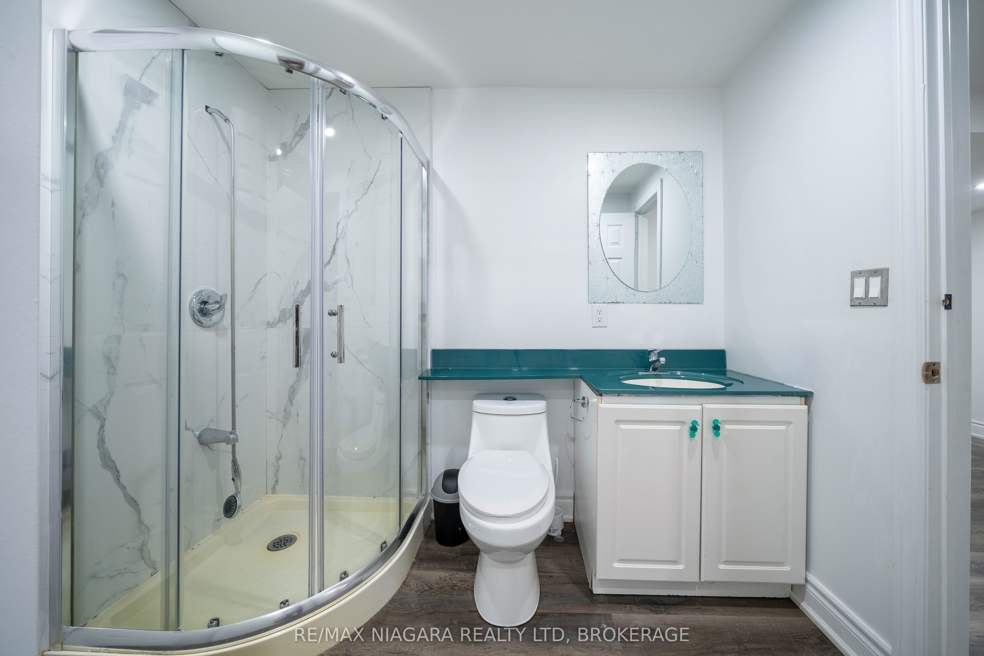 2 Aitken Circle Property Photo 45
