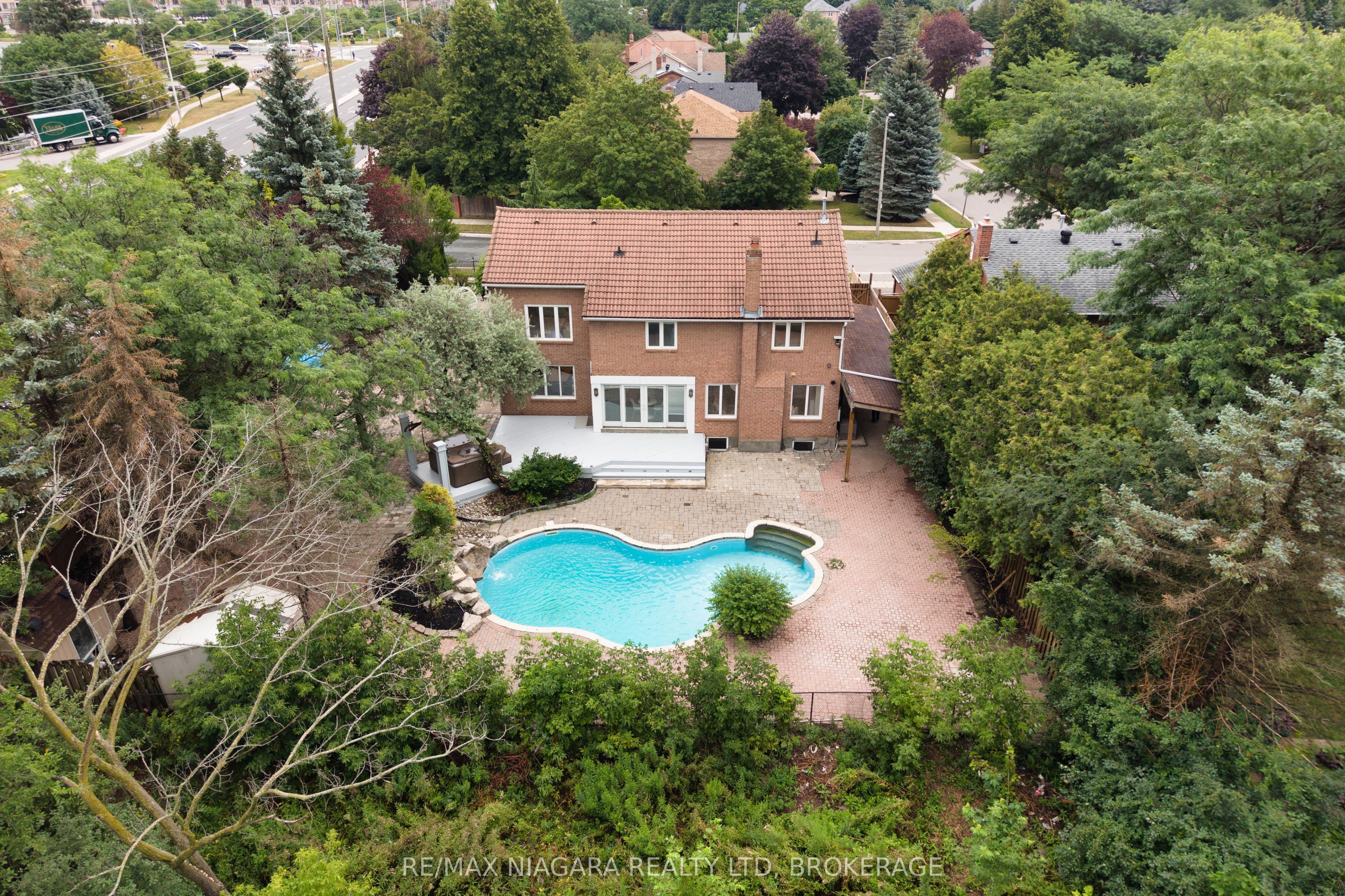 2 Aitken Circle Property Photo 48
