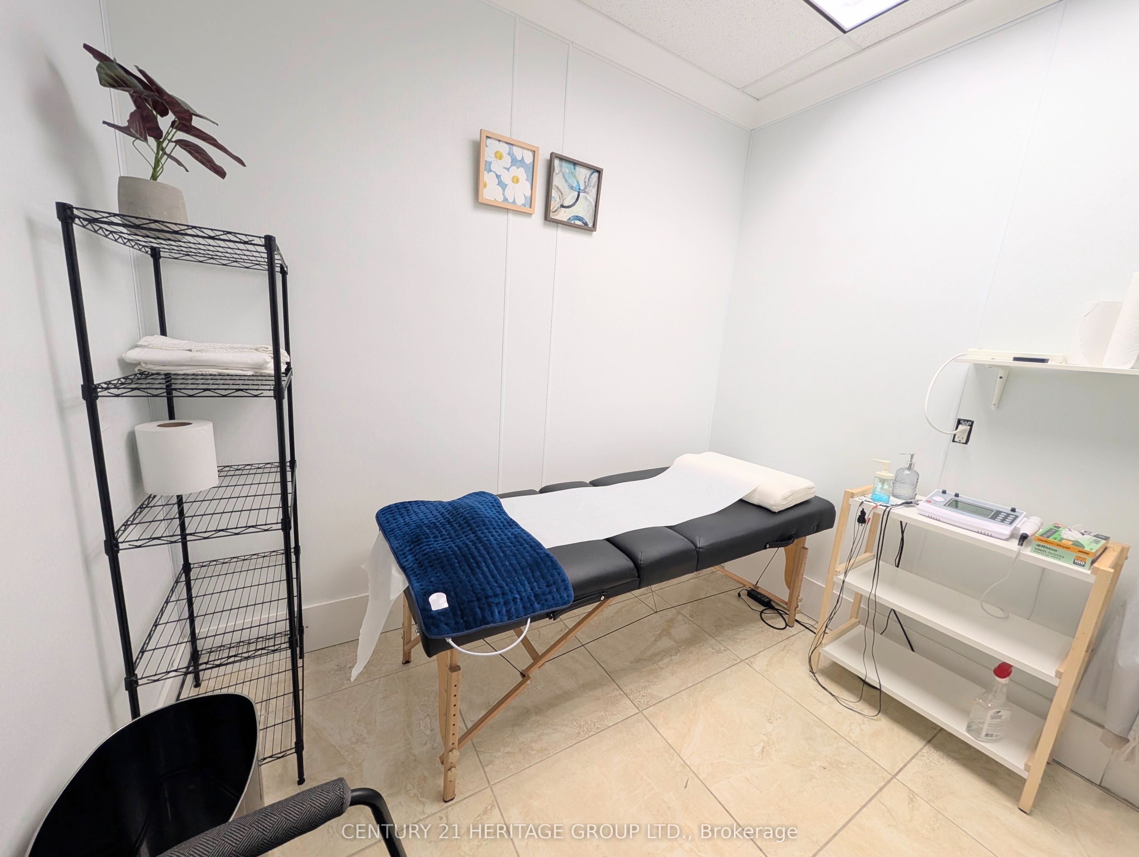 7181 Yonge Street 2 Property Photo 8