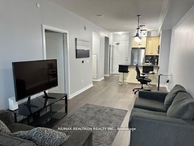 555 William Graham Drive 228 Property Photo 7