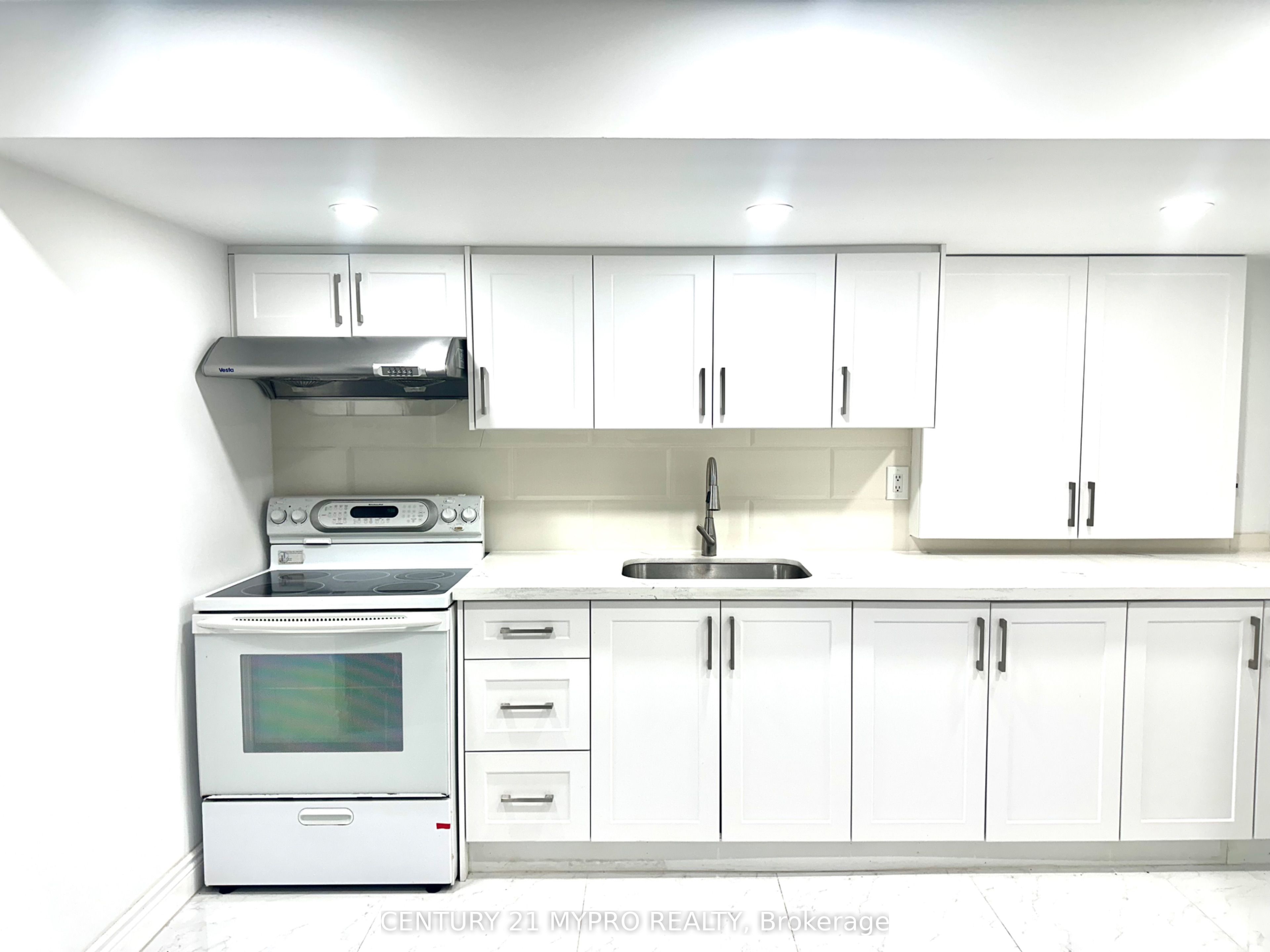 102 Worthing Avenue Property Photo 1