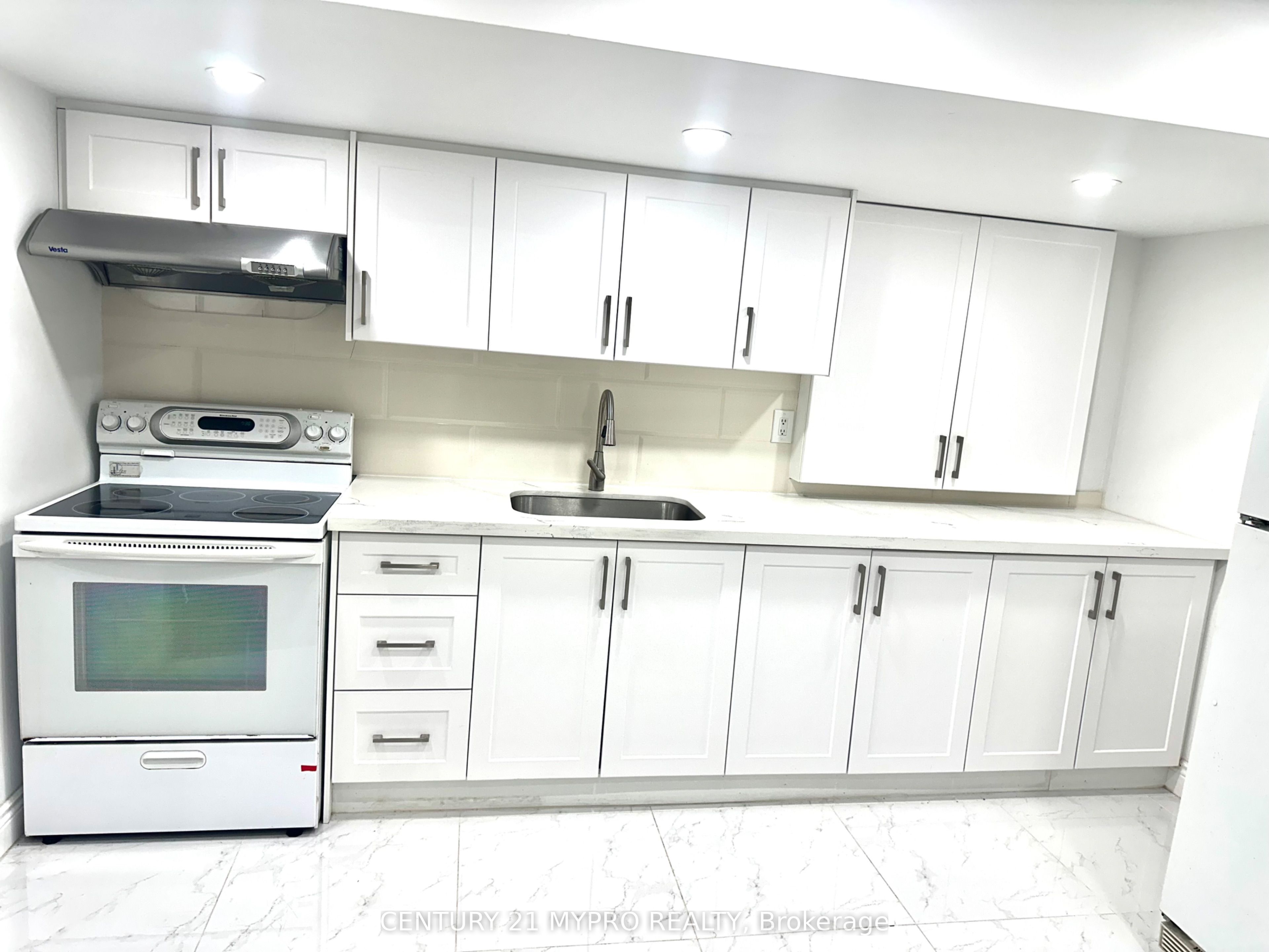 102 Worthing Avenue Property Photo 4