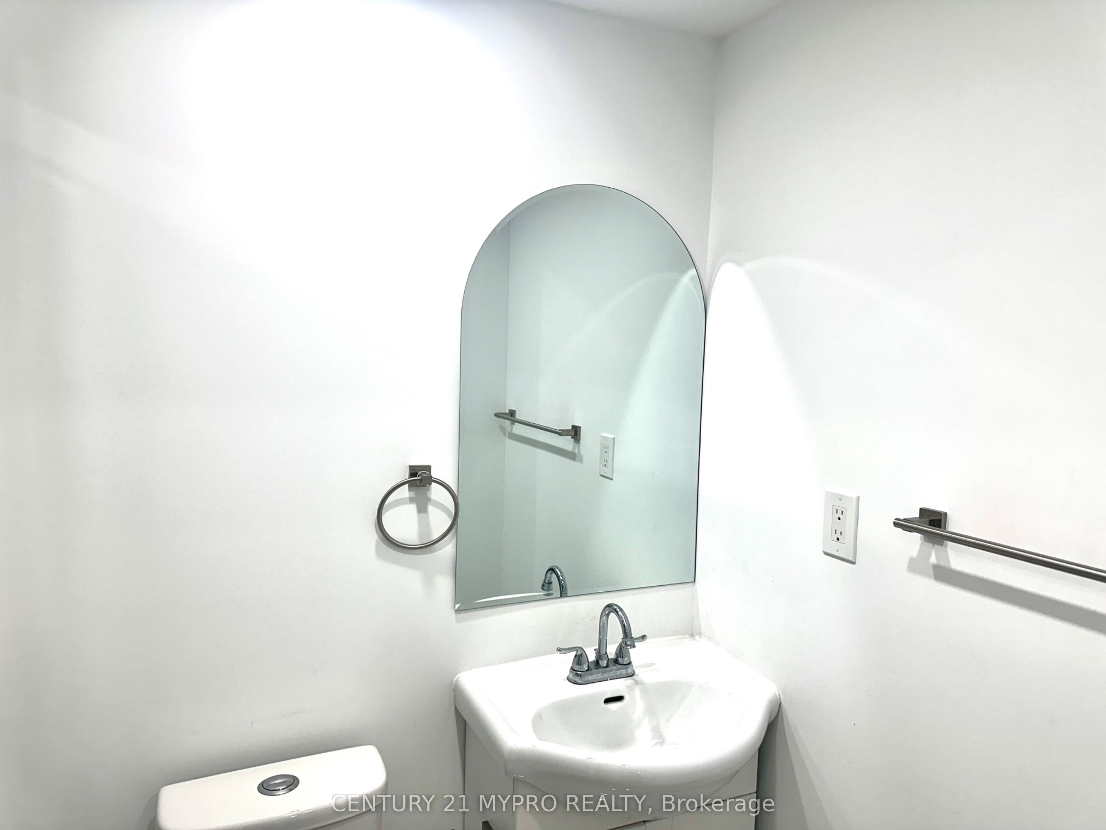 102 Worthing Avenue Property Photo 8