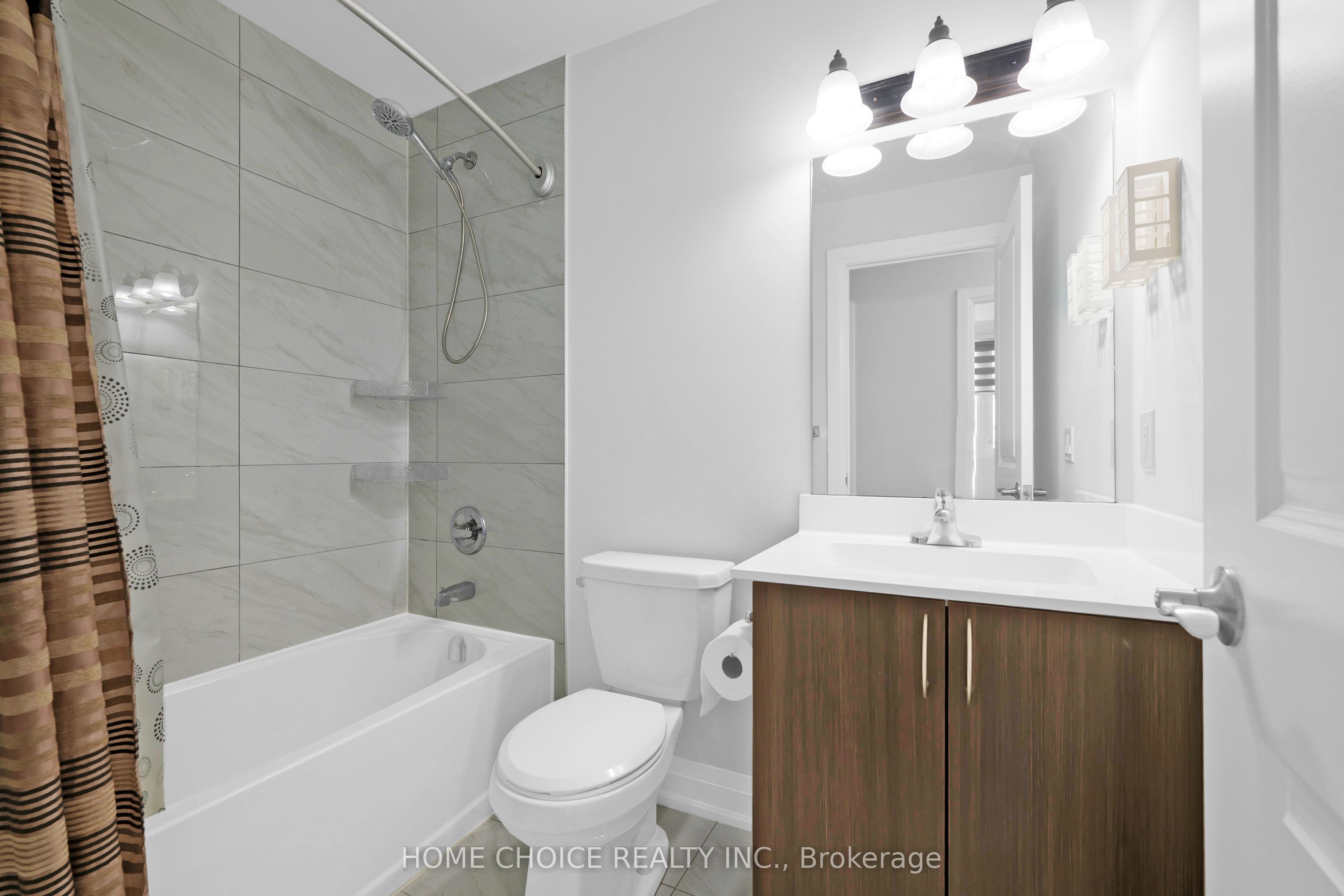 5289 Highway 7 Highway W D704 Property Photo 23