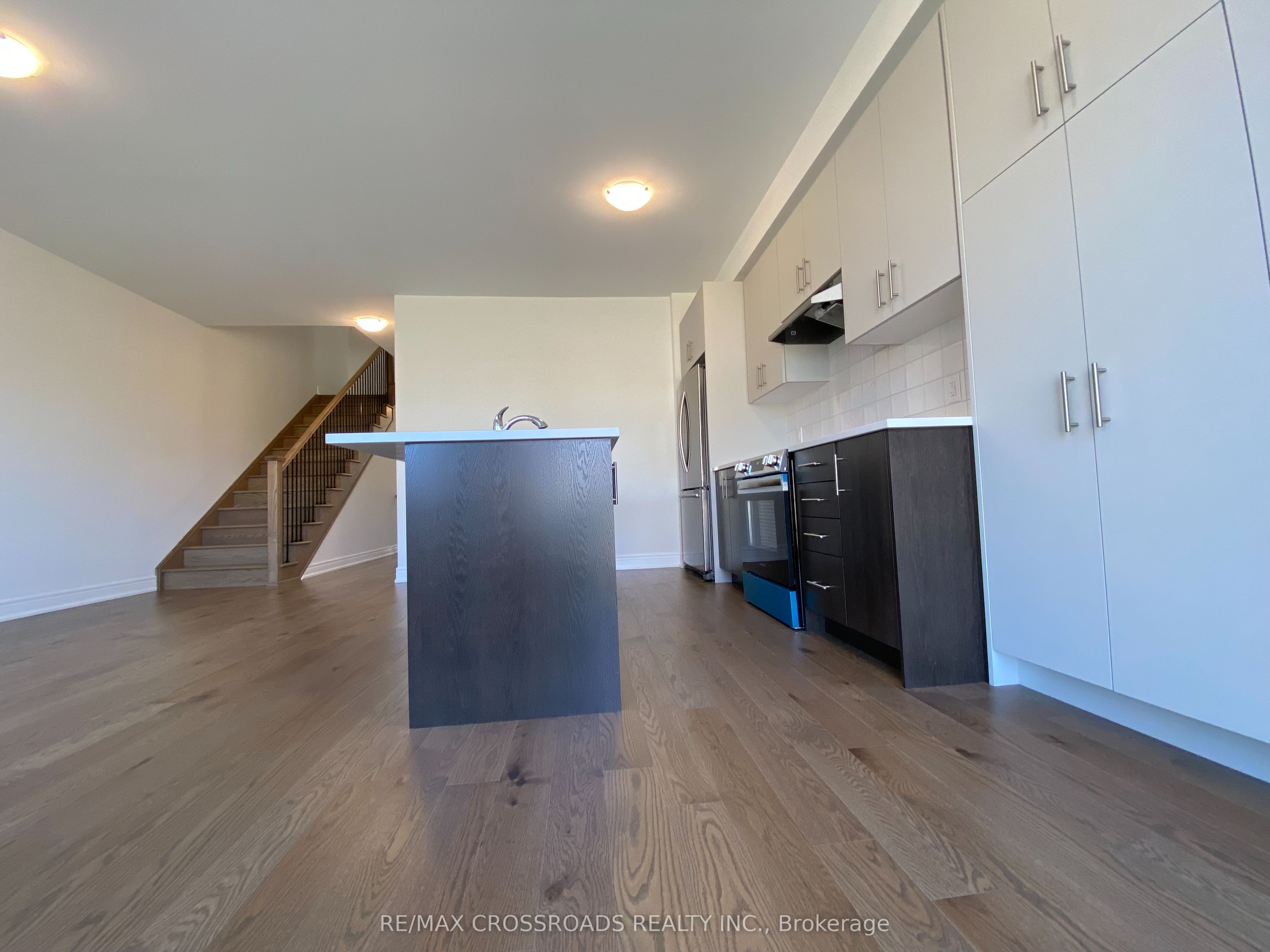 4 Kamper Avenue Property Photo 14