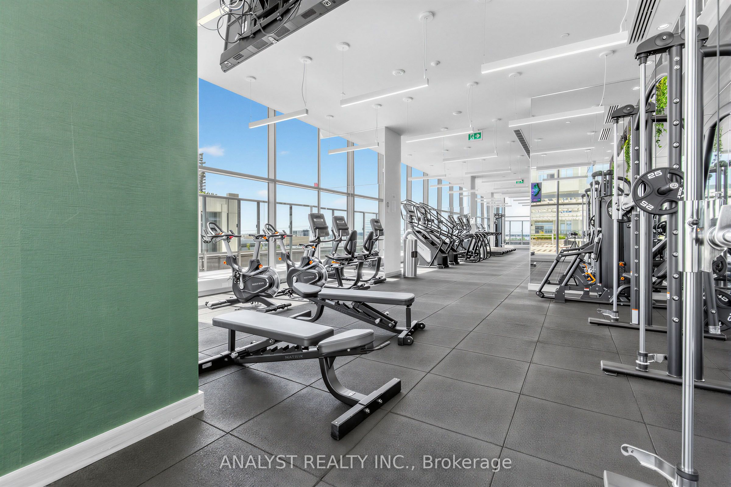 498 Caldari Road 522 Property Photo 19