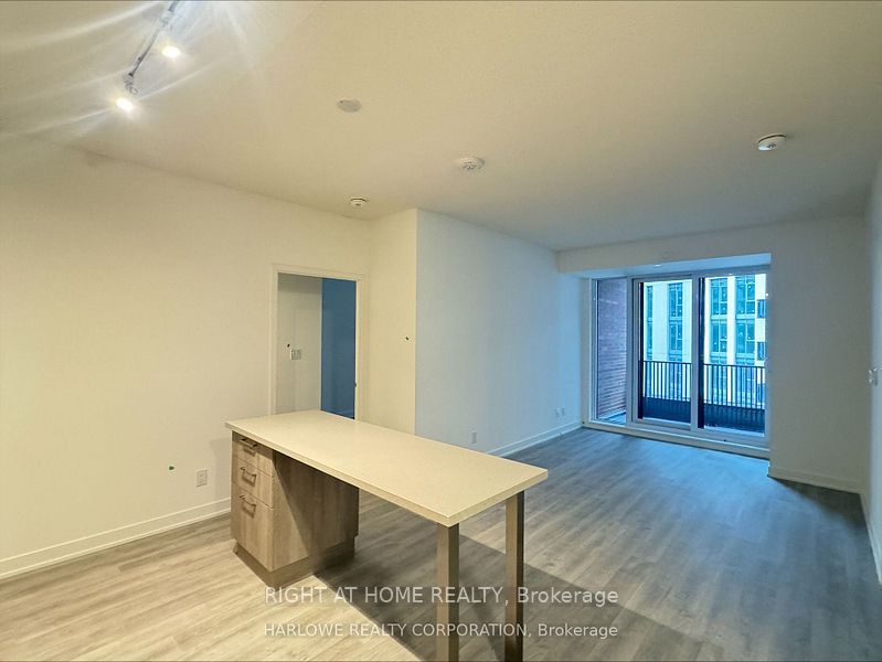 8119 Birchmount Road 930 Property Photo 7