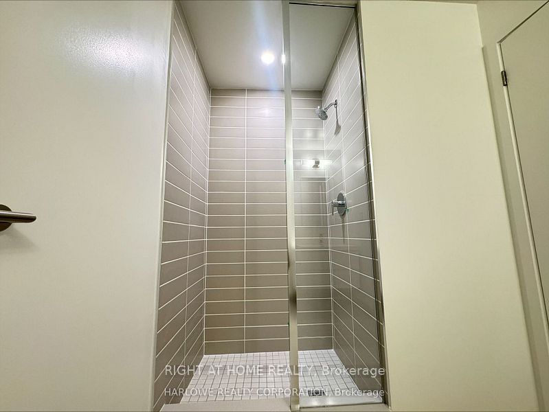 8119 Birchmount Road 930 Property Photo 9