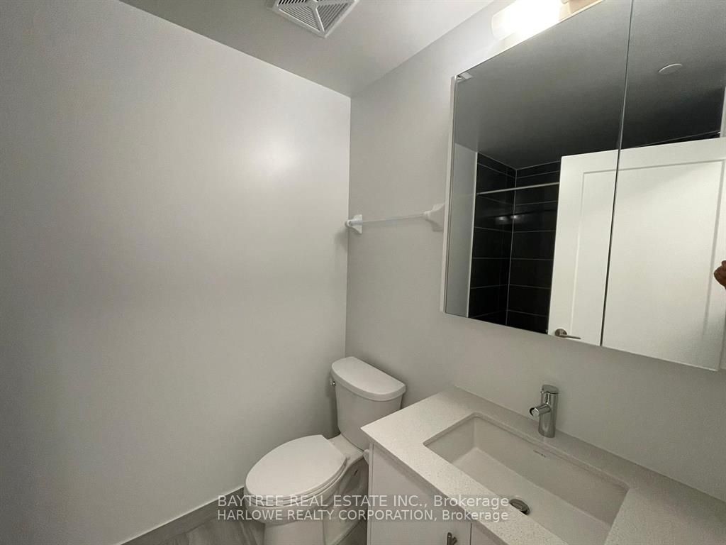 105 Oneida Crescent 911 Property Photo 10