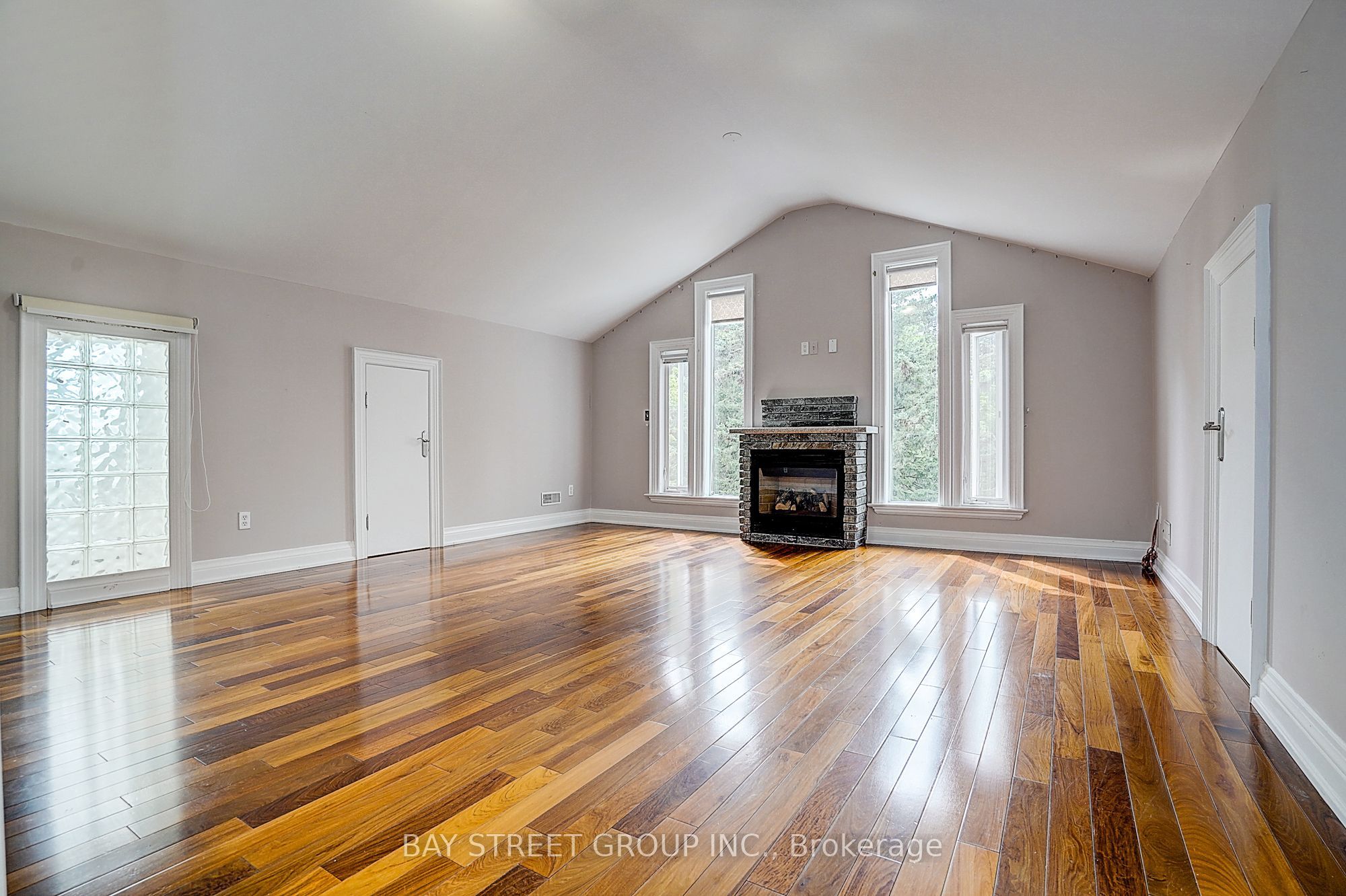 103 Lake Avenue Property Photo 25